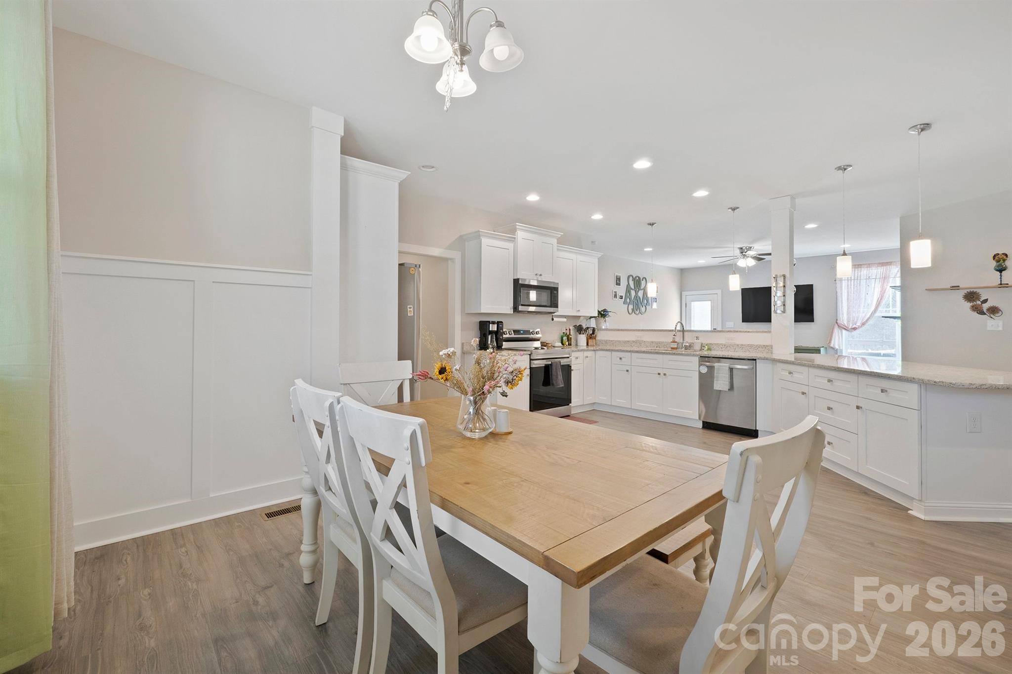 1544 Farmington Hills Drive — Conover