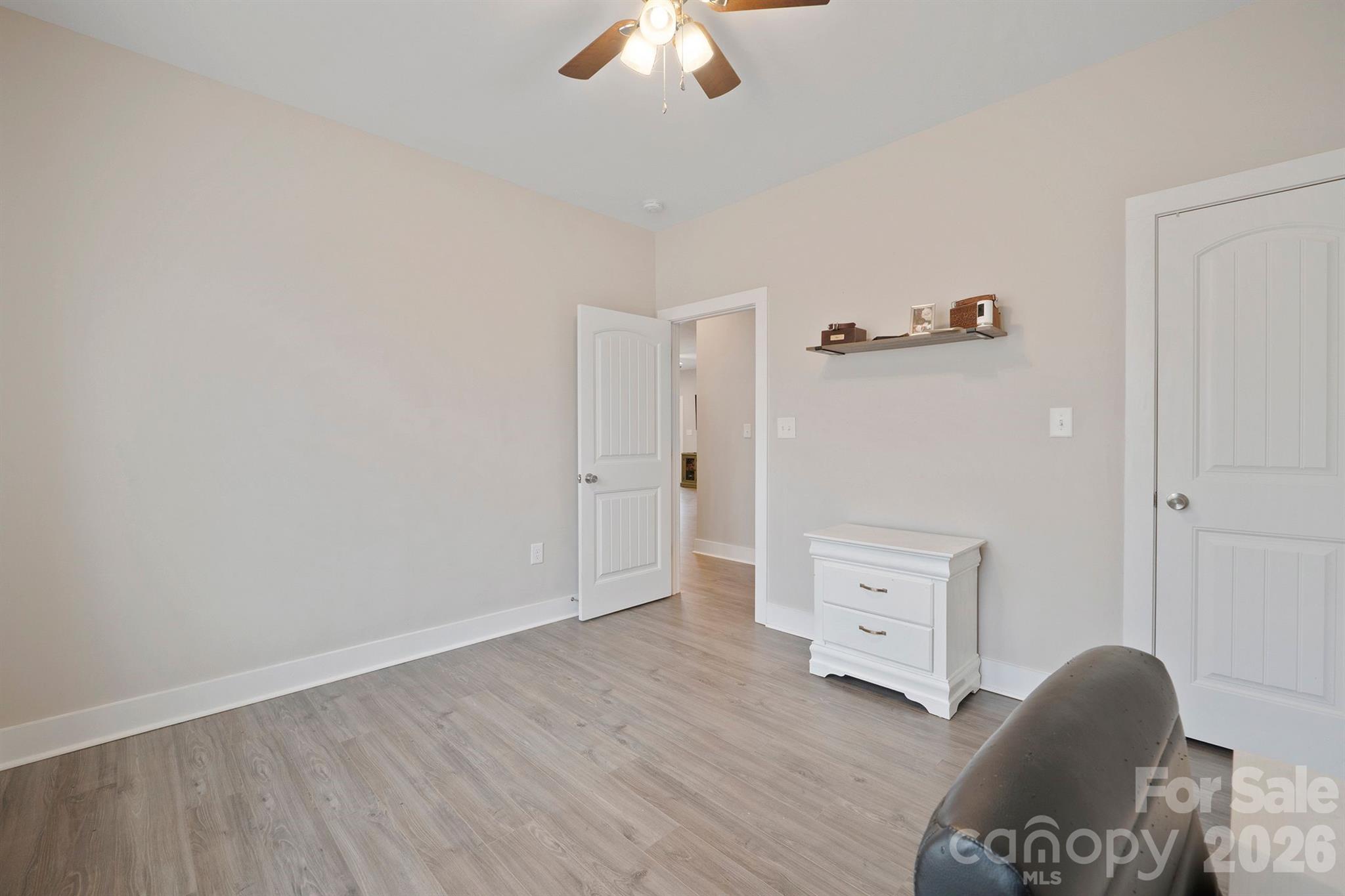 1544 Farmington Hills Drive — Conover