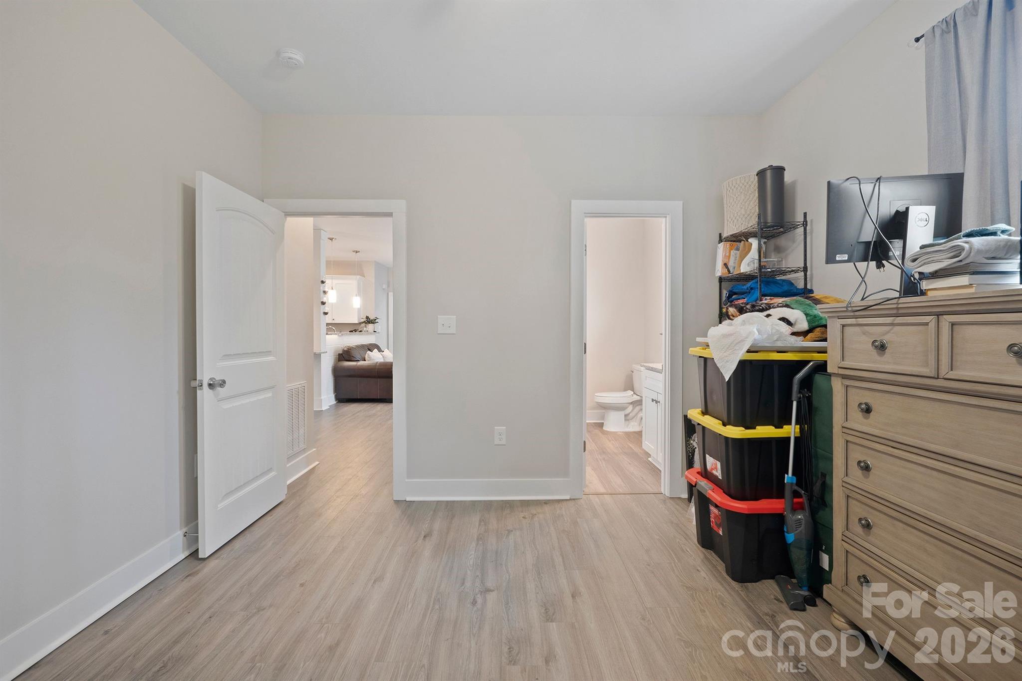 1544 Farmington Hills Drive — Conover