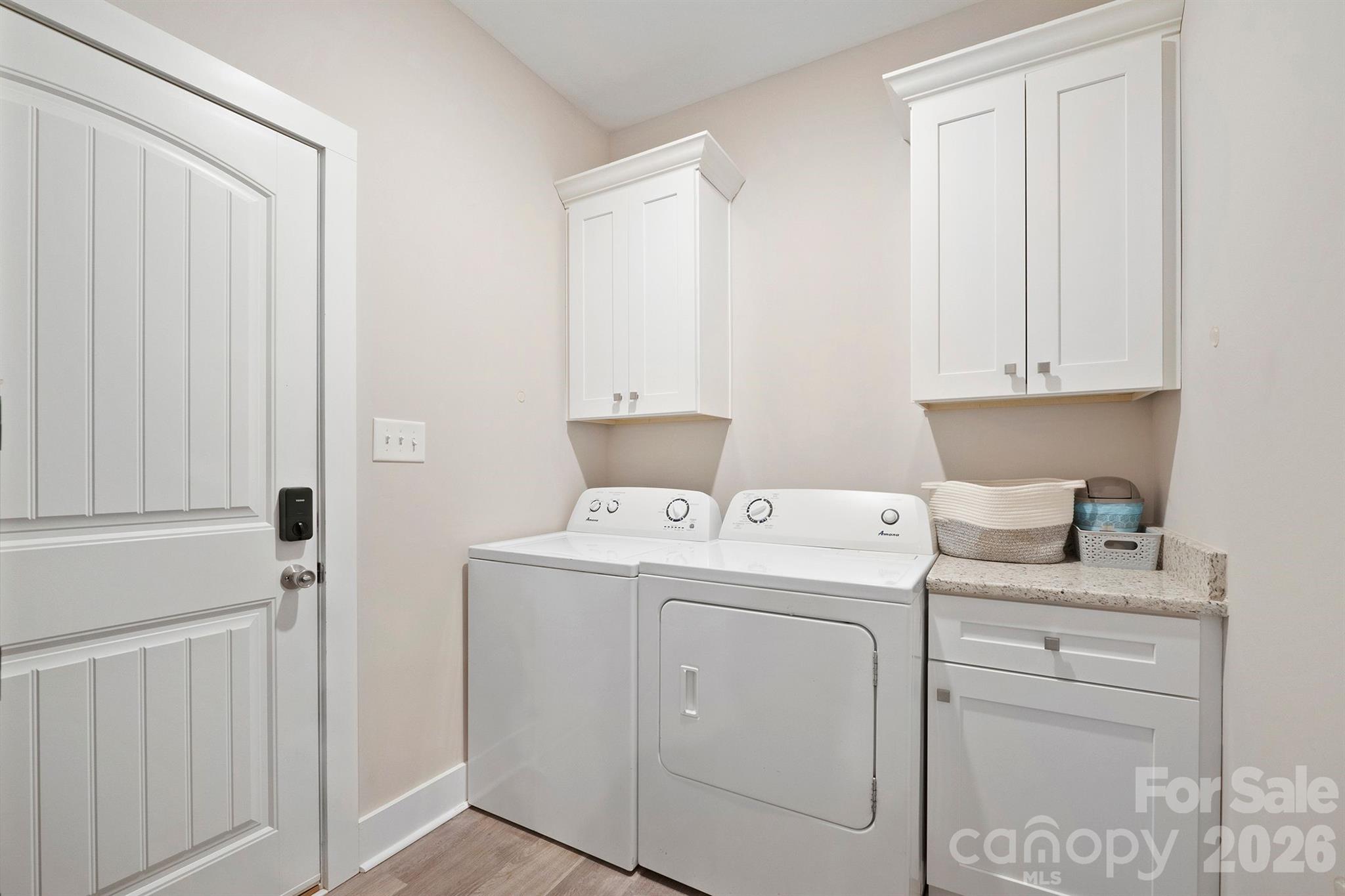 1544 Farmington Hills Drive — Conover