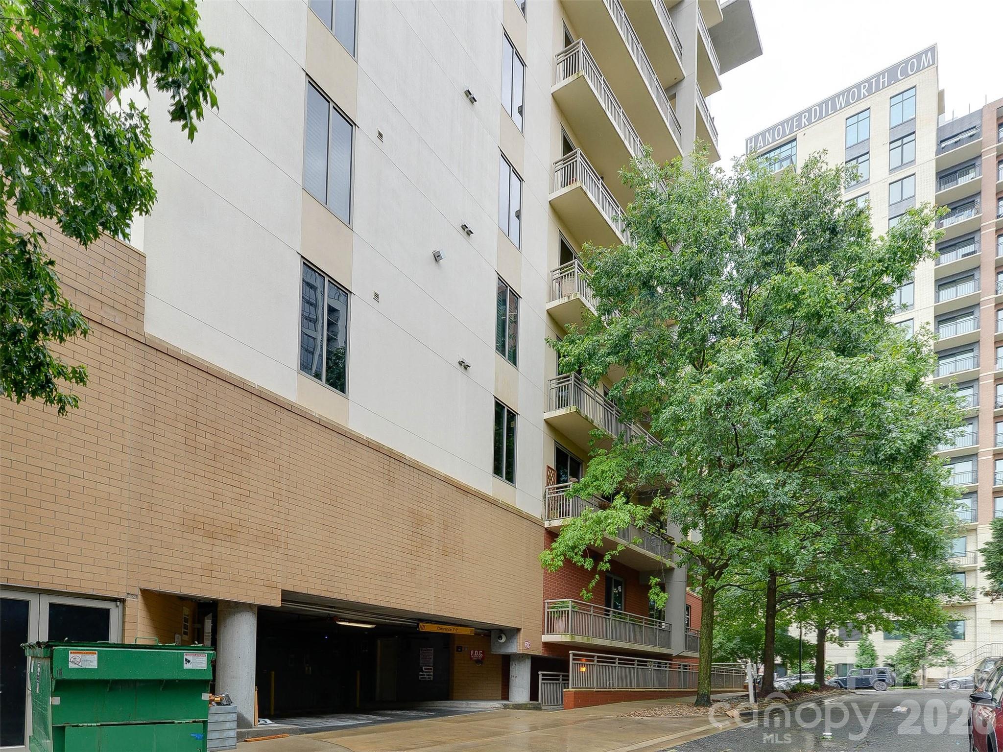 701 Royal Court #306 — Charlotte