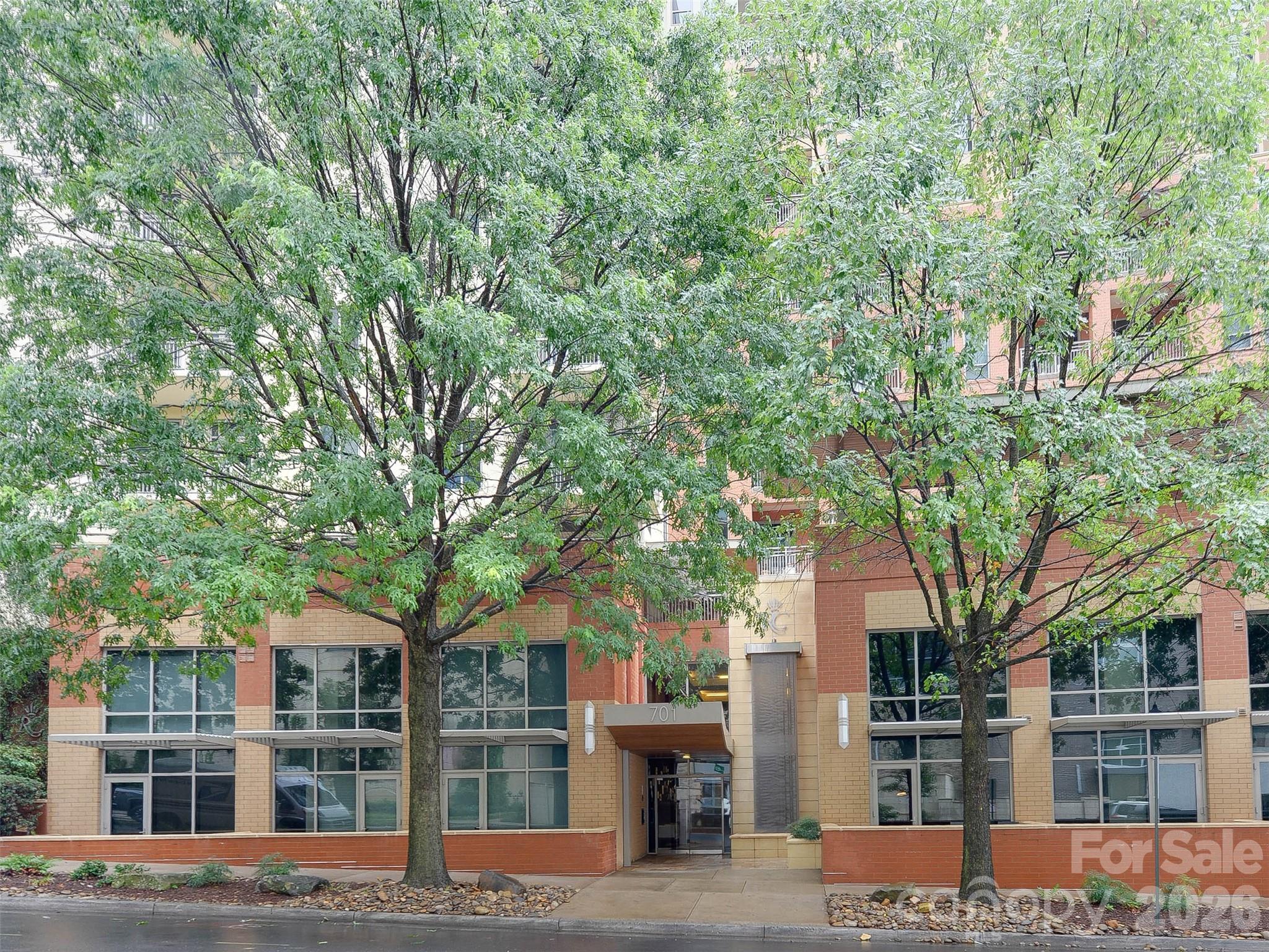 701 Royal Court #306 — Charlotte