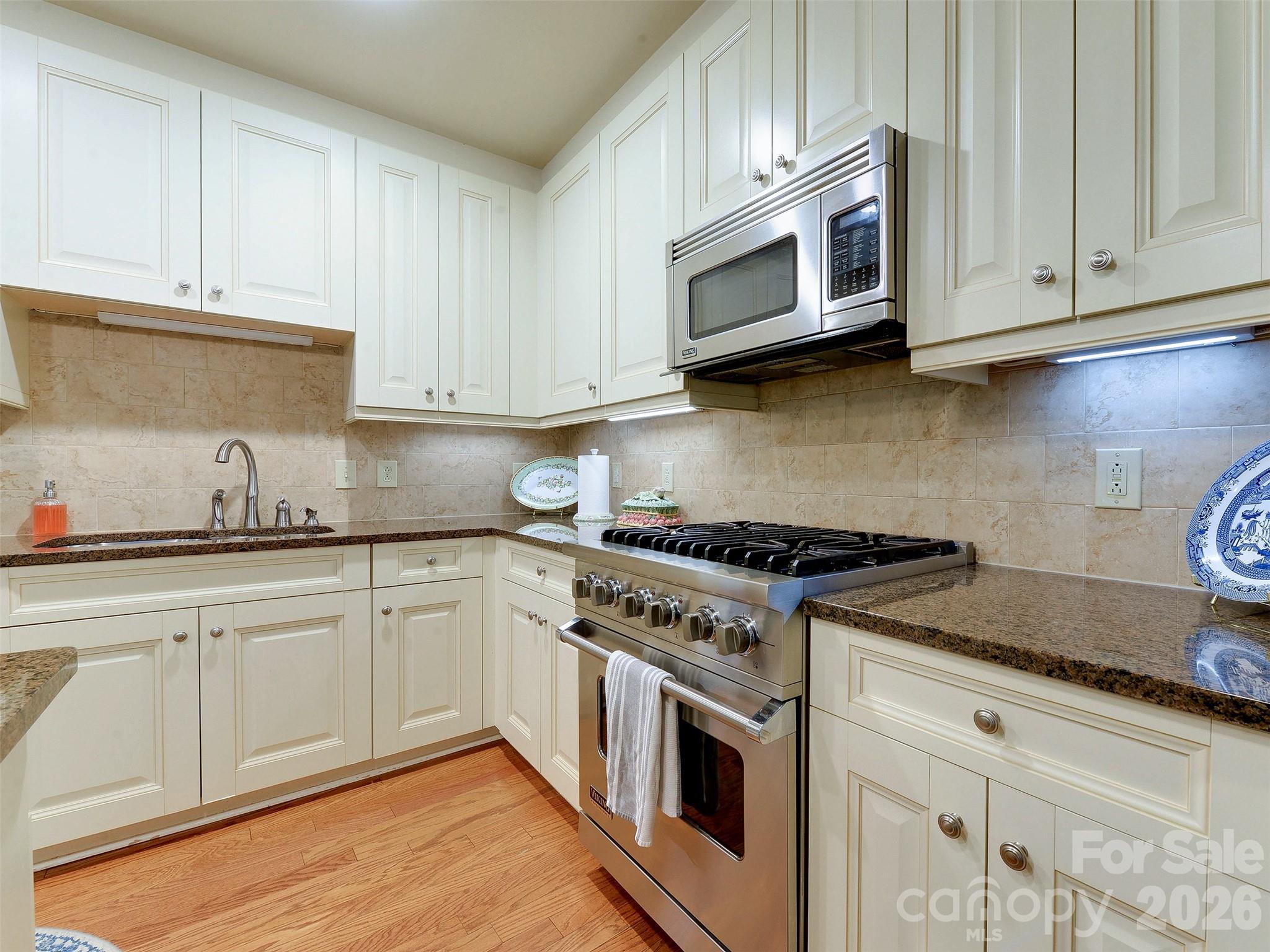 701 Royal Court #306 — Charlotte