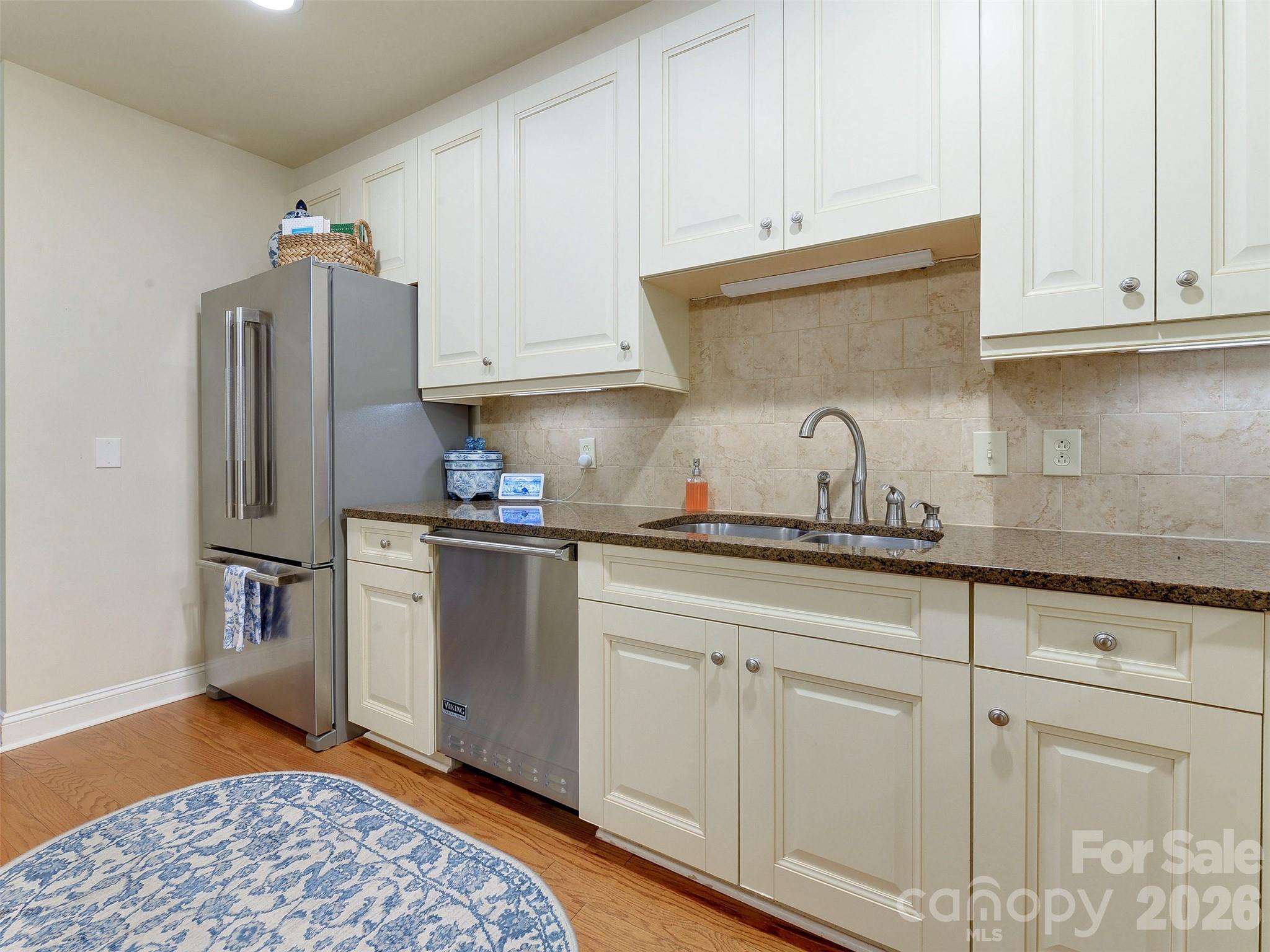 701 Royal Court #306 — Charlotte