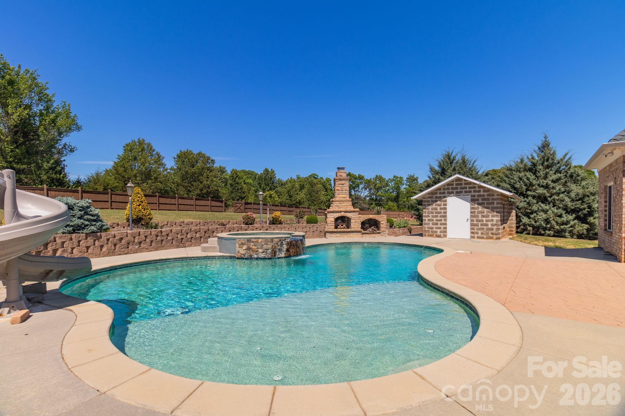 8204 BrothersTwo Road — Colfax