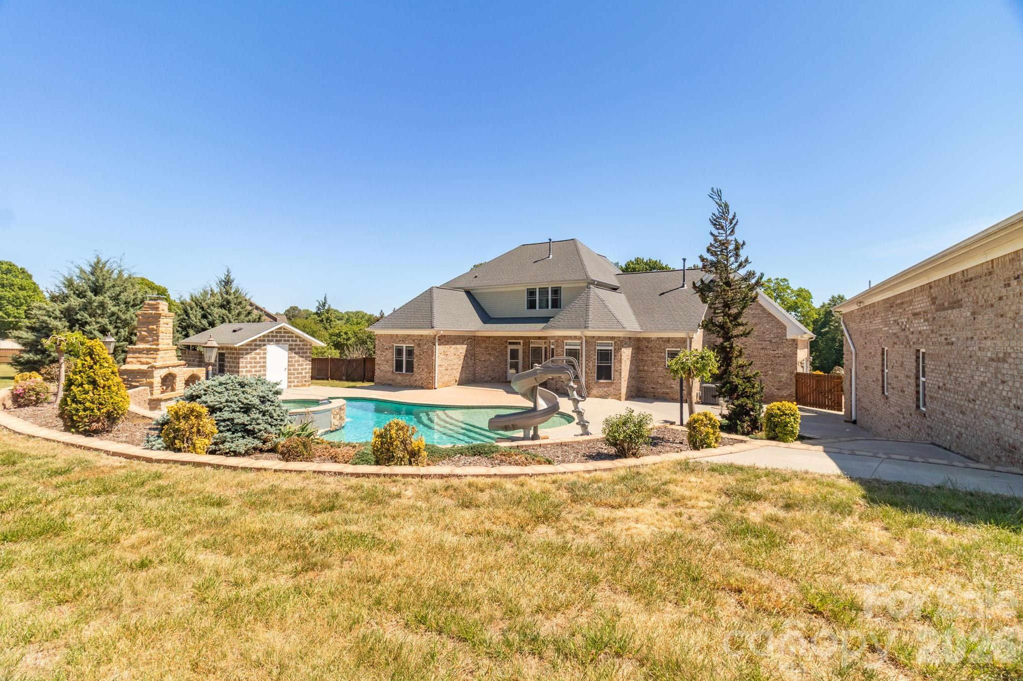 8204 BrothersTwo Road — Colfax