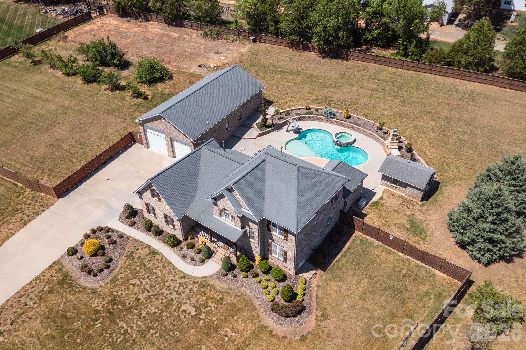 8204 BrothersTwo Road — Colfax