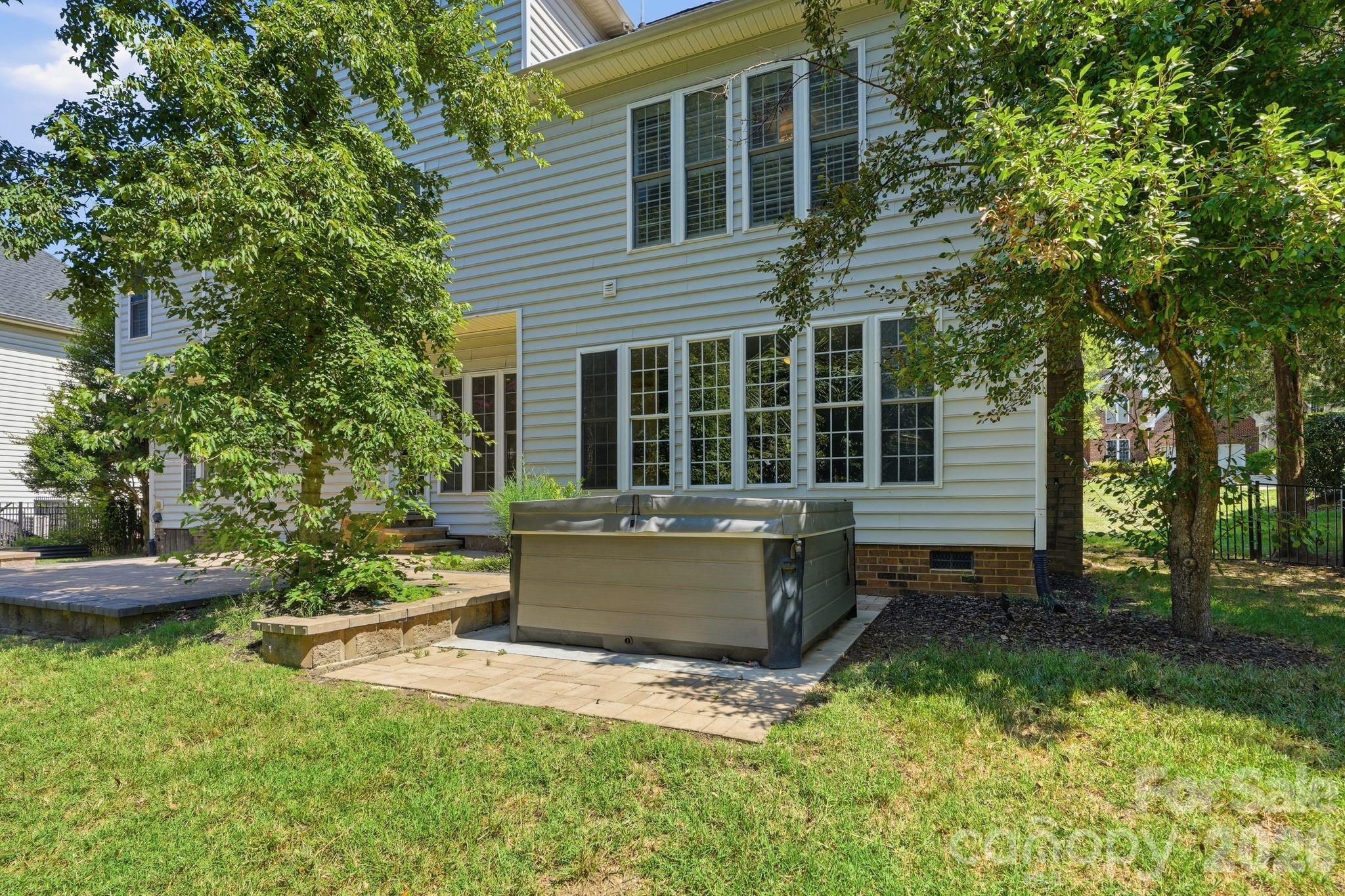 12106 Kane Alexander Drive — Huntersville