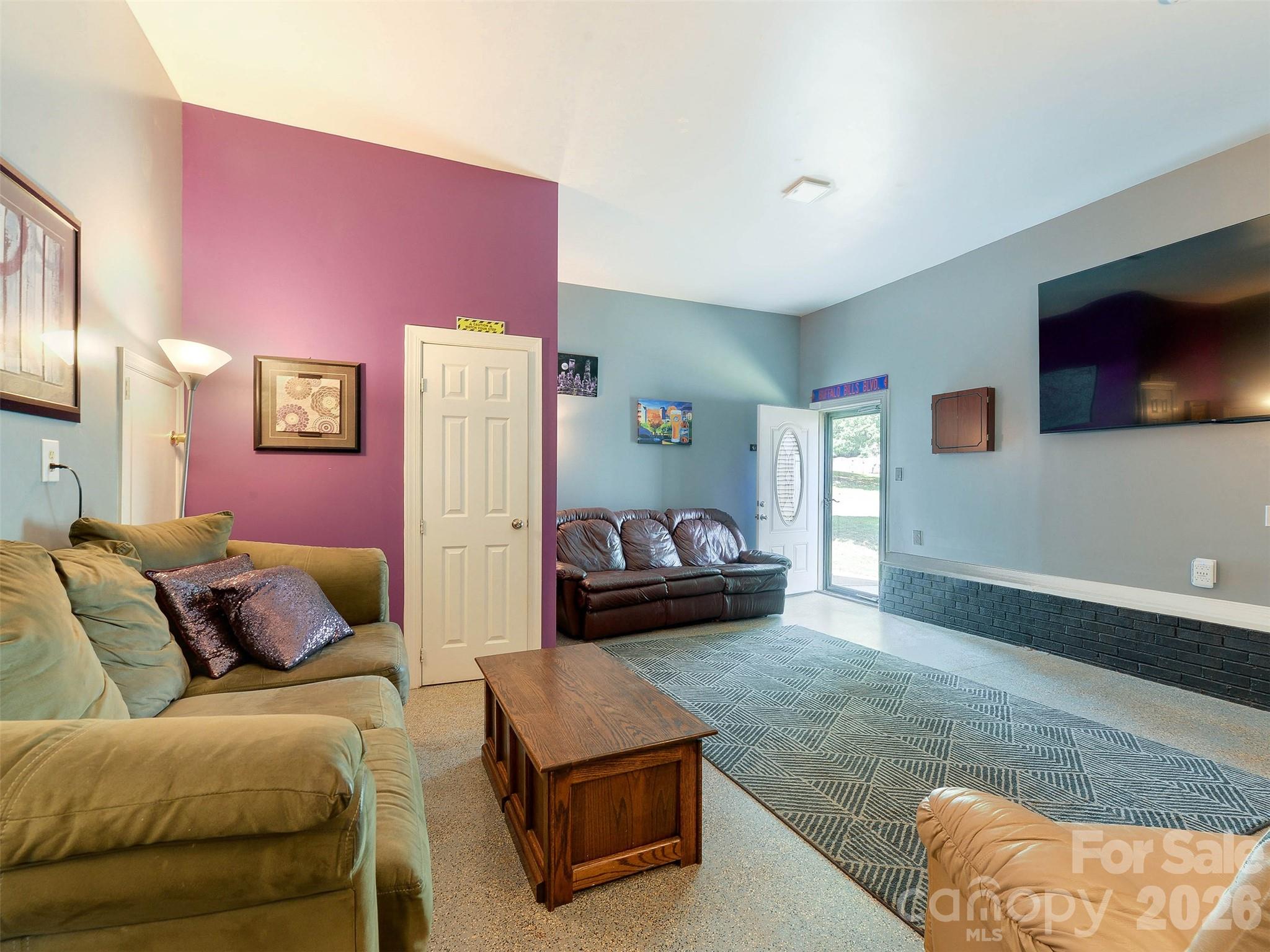 3102 Scotch Moss Court — Charlotte
