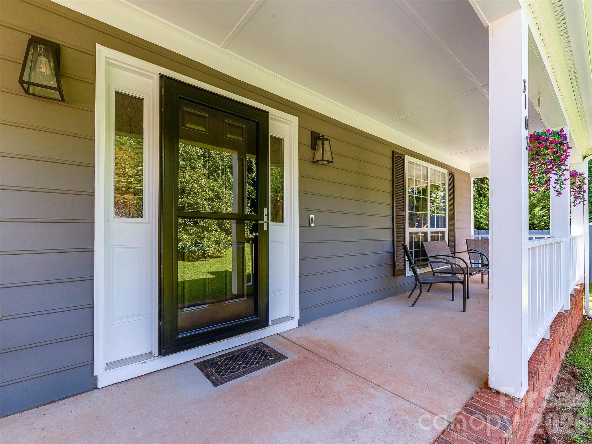 3102 Scotch Moss Court — Charlotte
