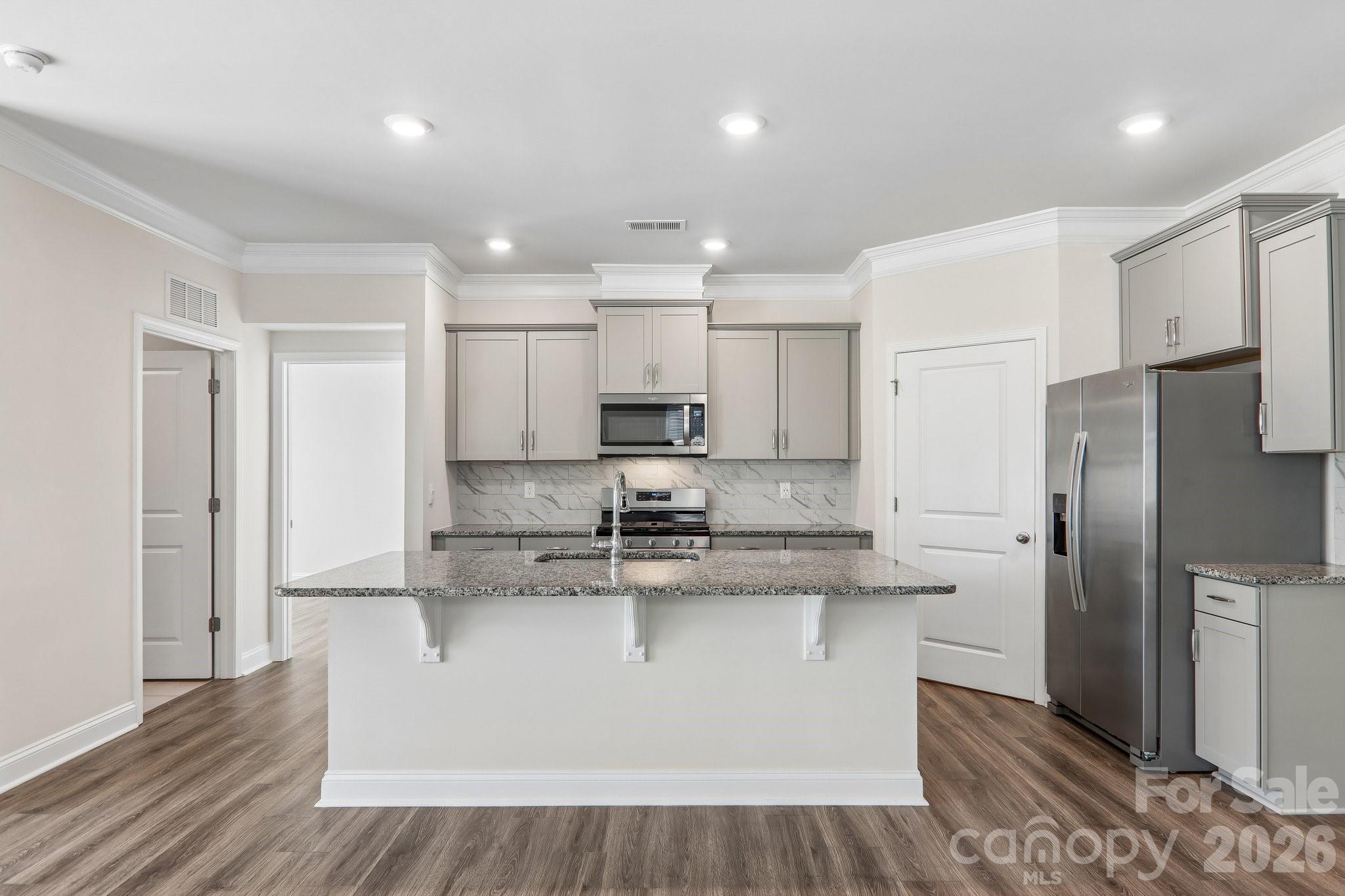 505 Fox Cove Road — Hendersonville