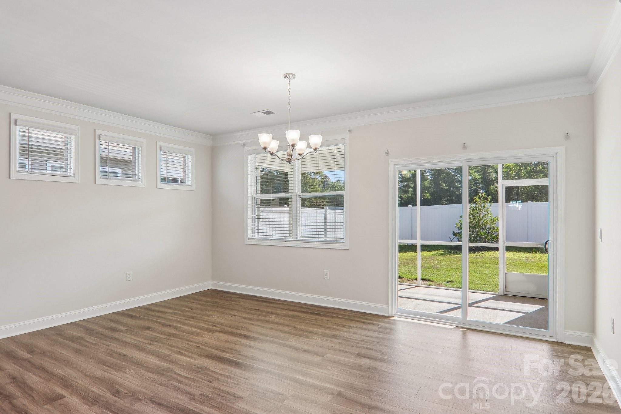 505 Fox Cove Road — Hendersonville