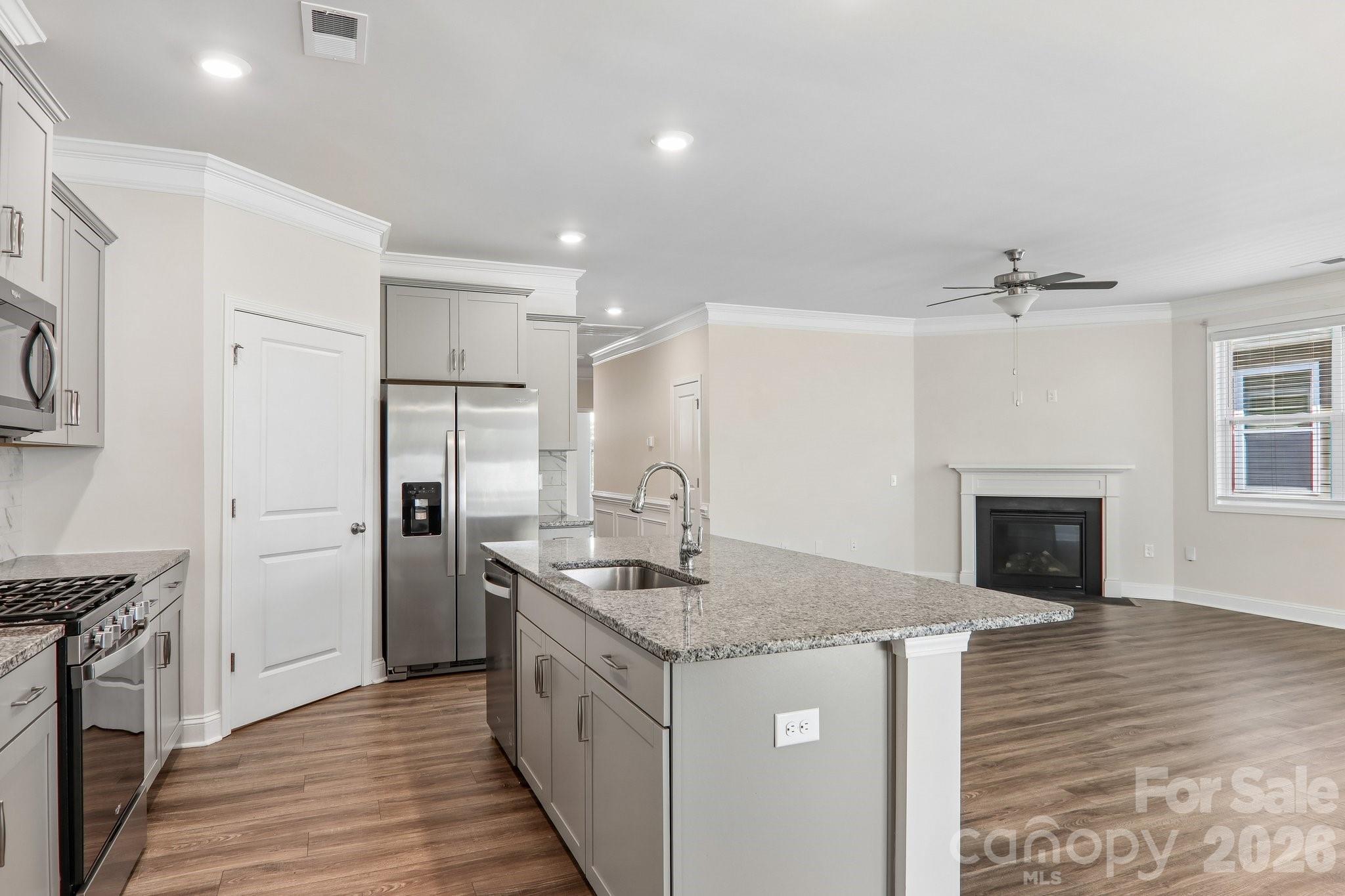505 Fox Cove Road — Hendersonville