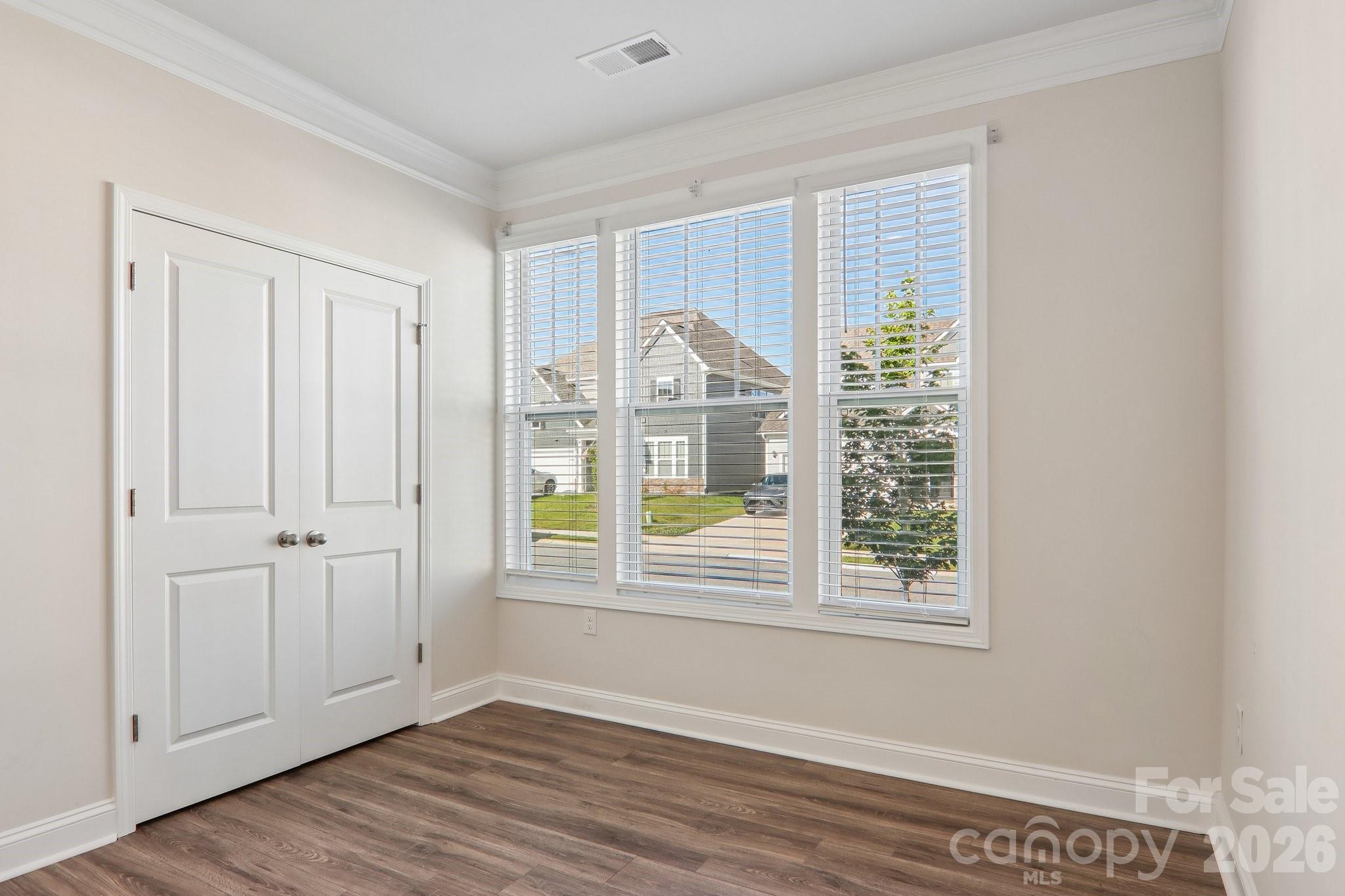 505 Fox Cove Road — Hendersonville