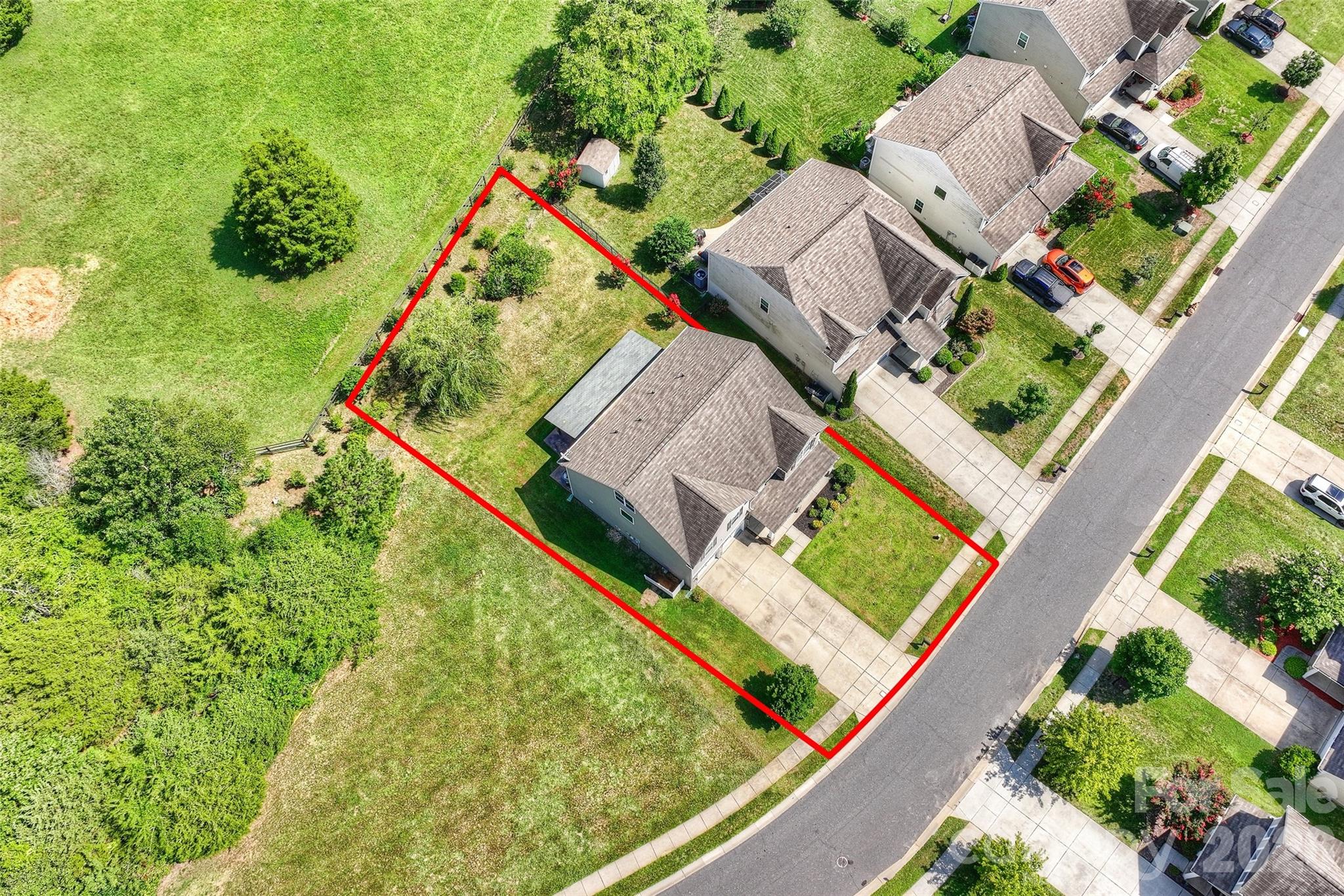 5011 Riverdale Drive — Charlotte