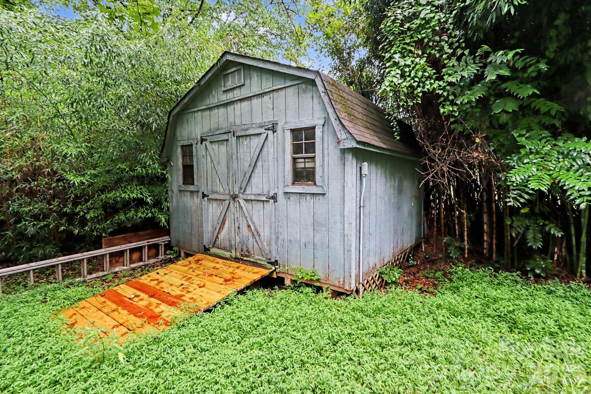 8804 Royal Scot Lane — Charlotte