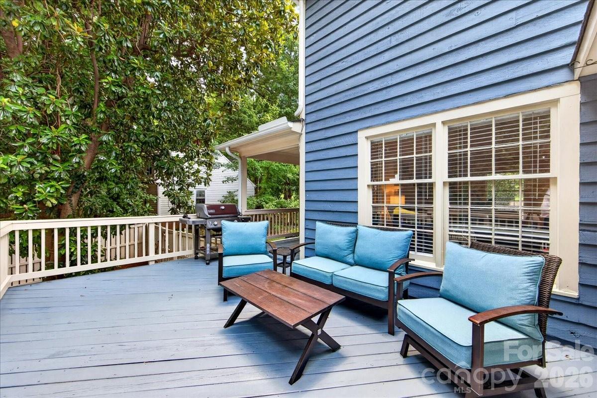 6601 Woodshed Circle — Charlotte