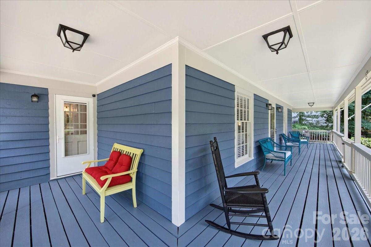 6601 Woodshed Circle — Charlotte