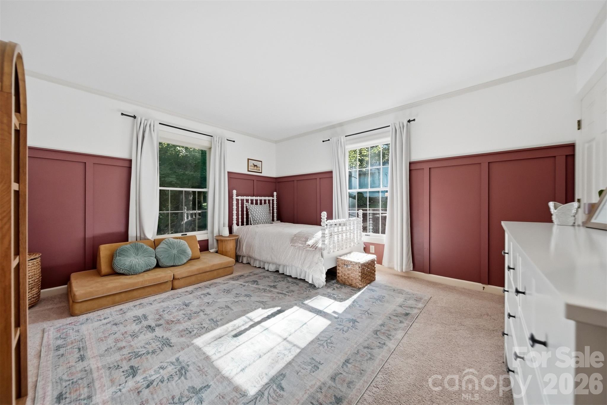 1240 10th Street Lane NW — Hickory