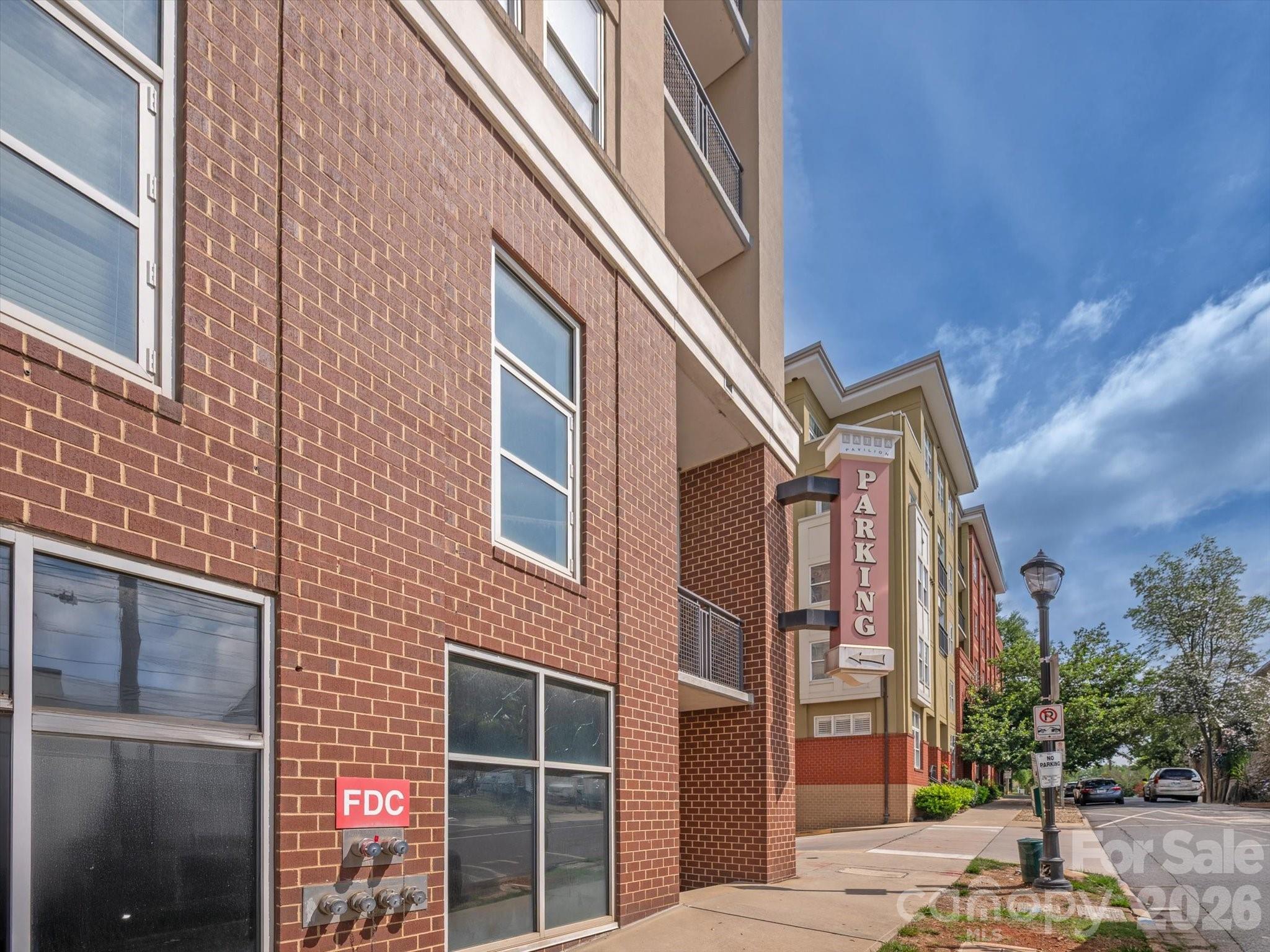 1315 East Boulevard #407 — Charlotte