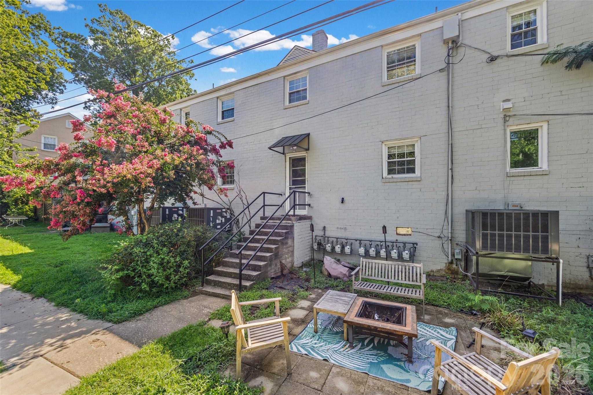 419 Wakefield Drive #D — Charlotte