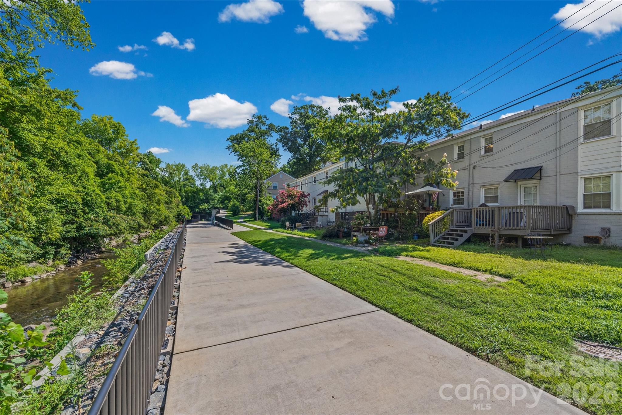 419 Wakefield Drive #D — Charlotte