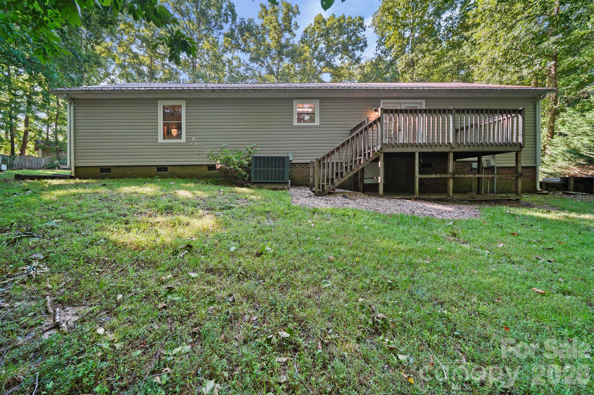 1895 Barnhardt Road — China Grove