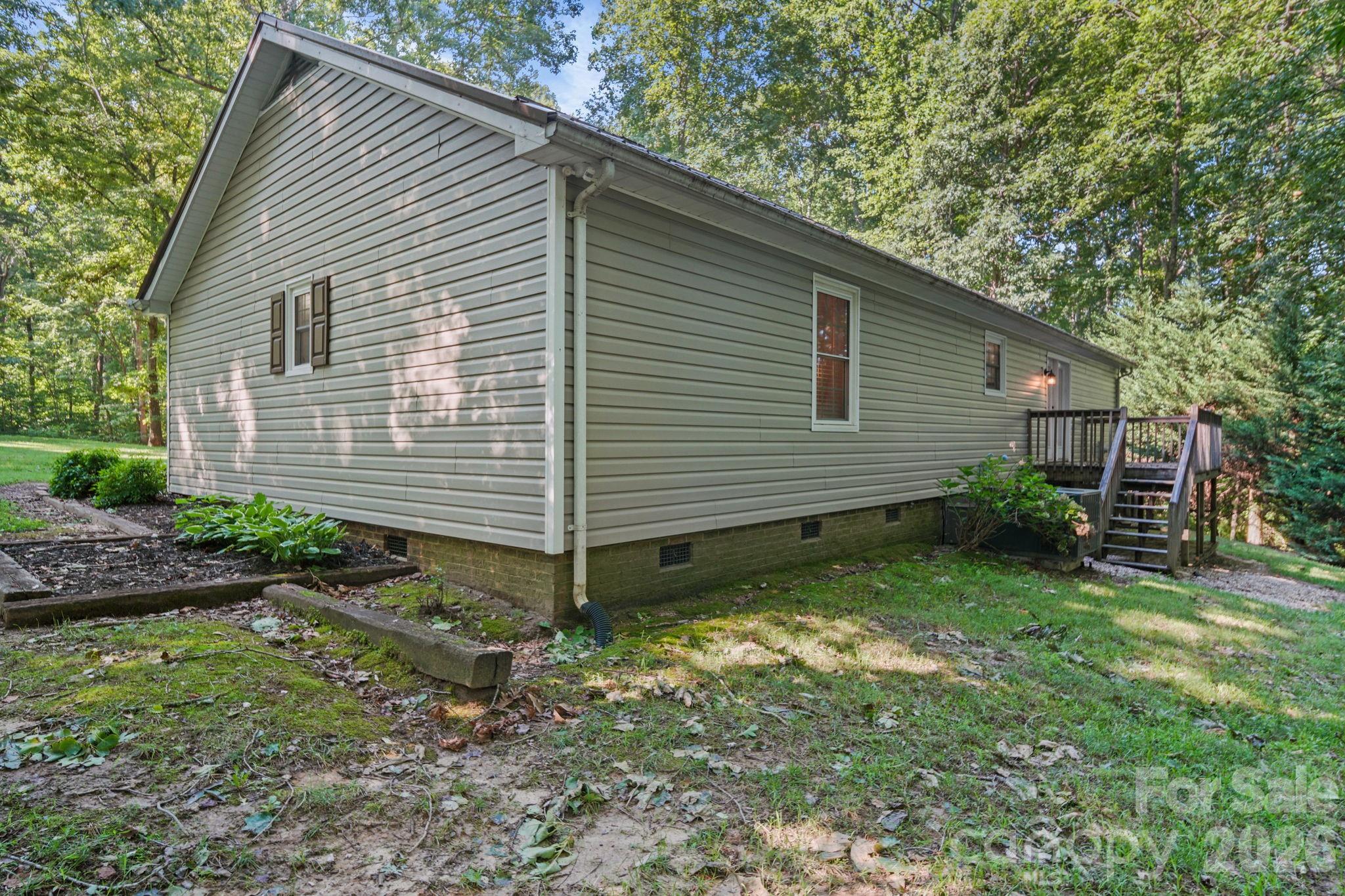 1895 Barnhardt Road — China Grove