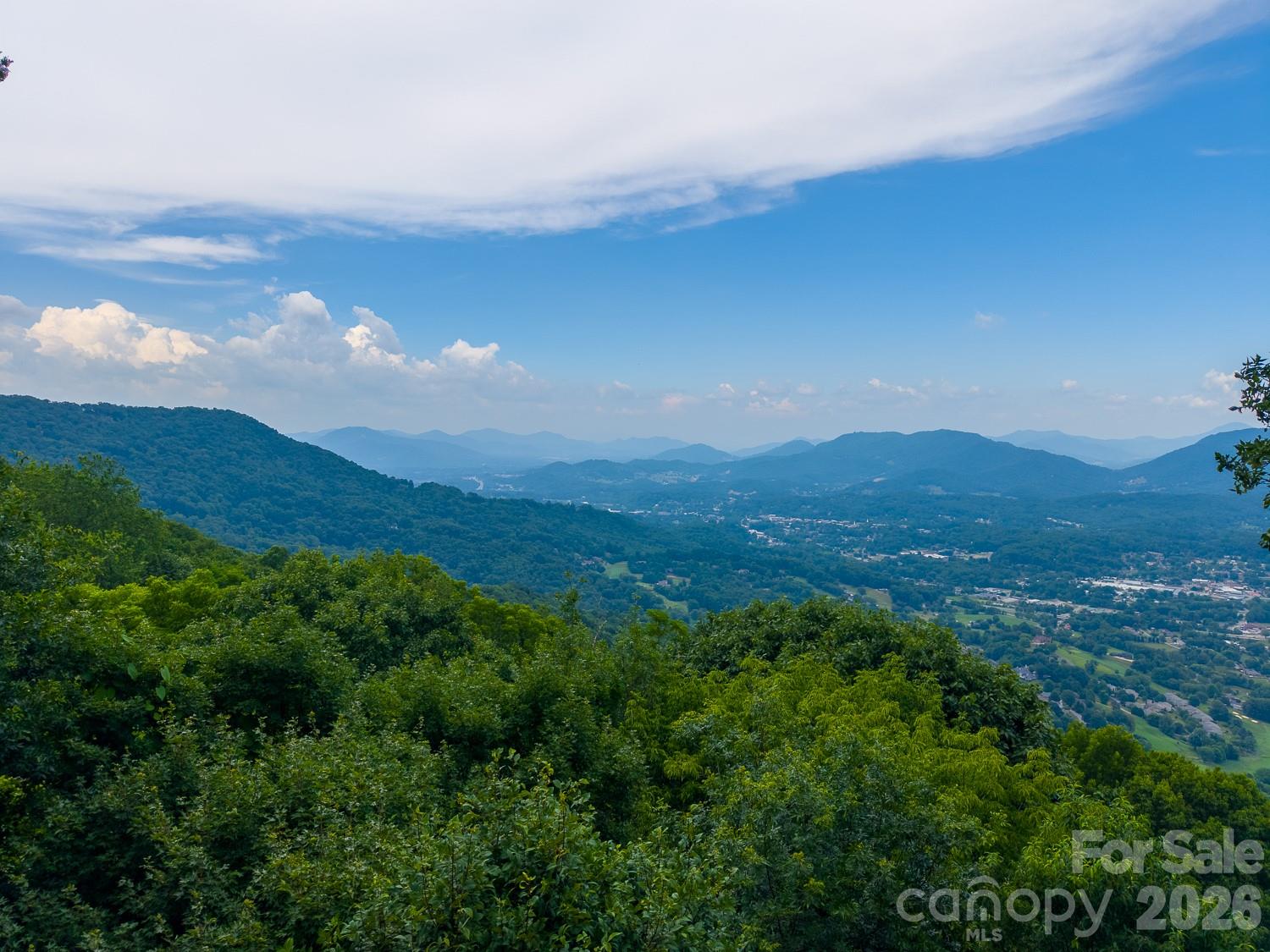 760 Woody Lane — Waynesville