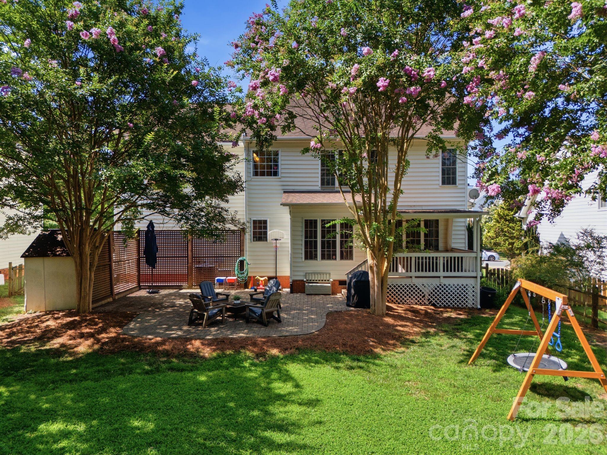 16914 Hampton Trace Road — Huntersville