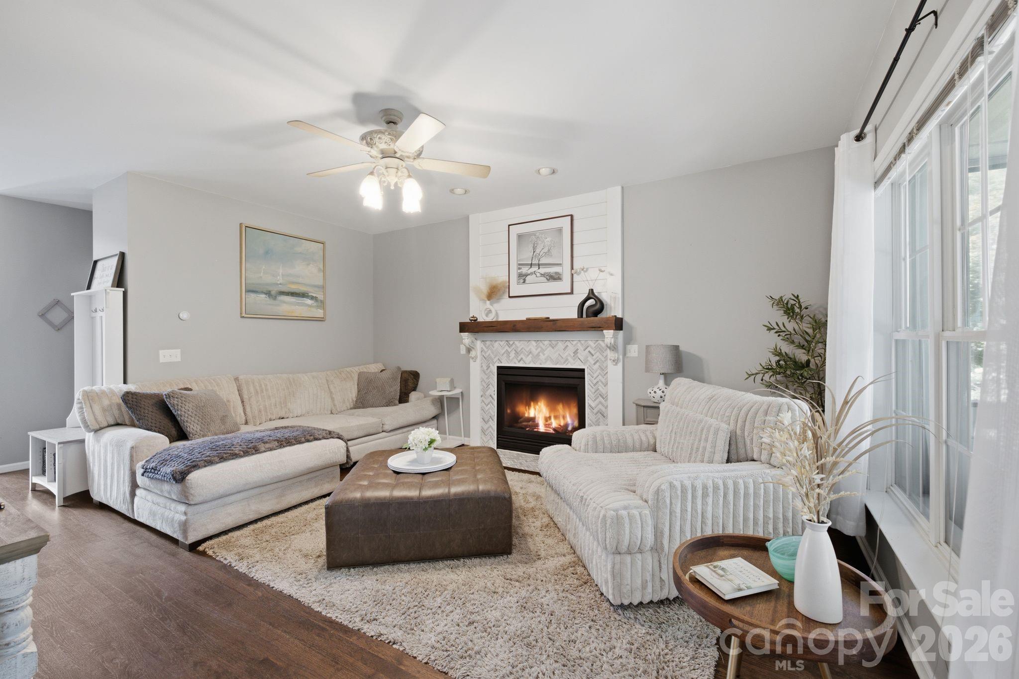 16914 Hampton Trace Road — Huntersville