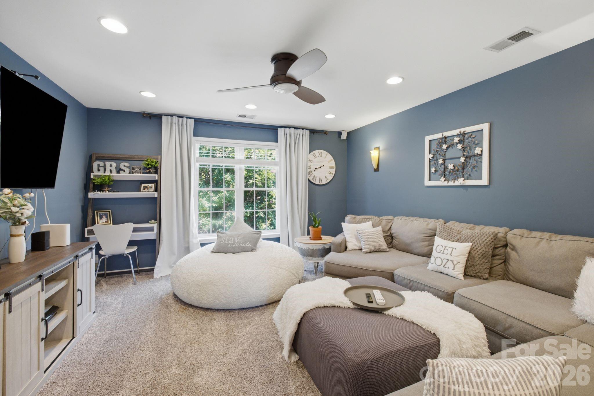 16914 Hampton Trace Road — Huntersville