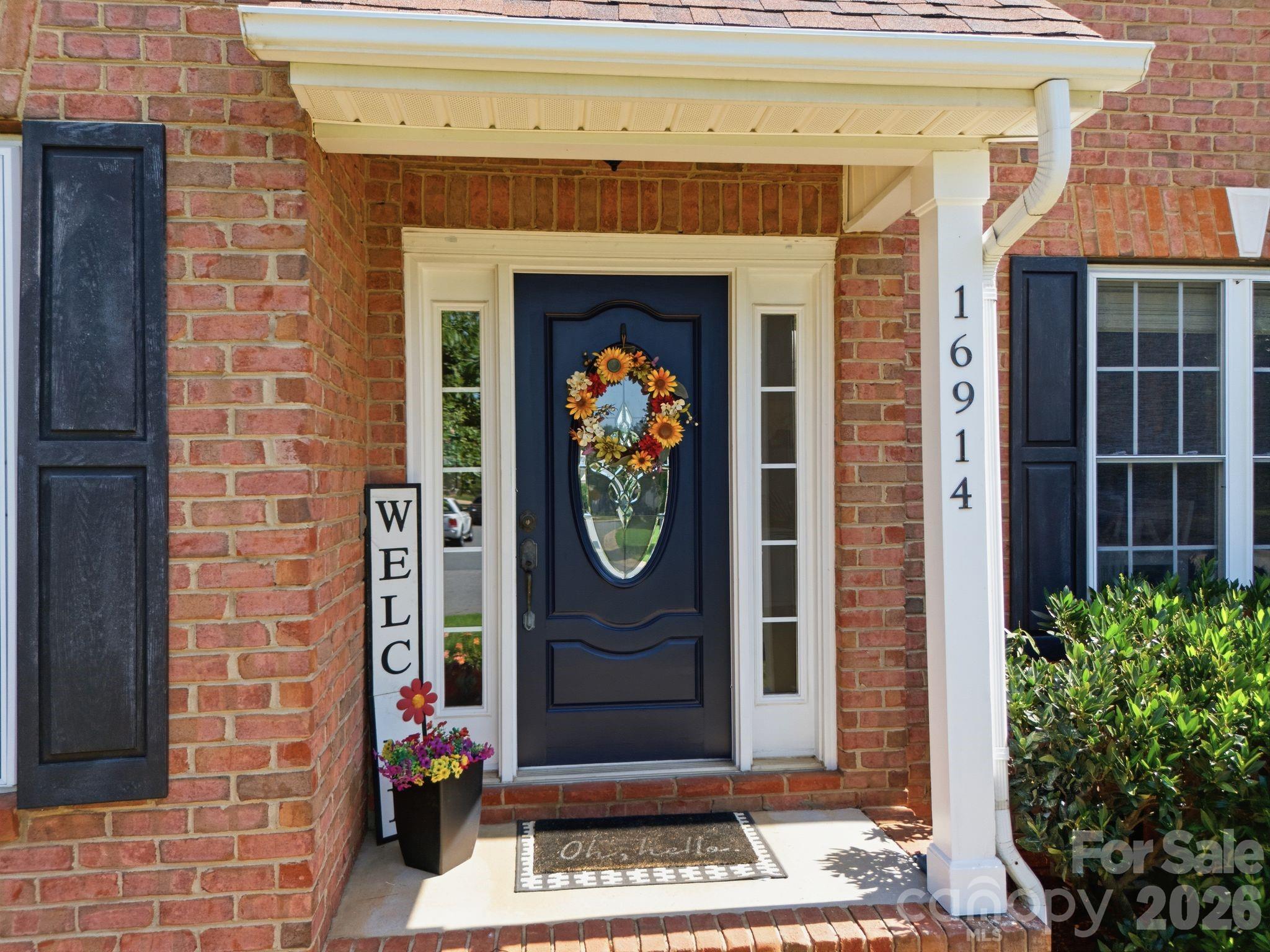 16914 Hampton Trace Road — Huntersville