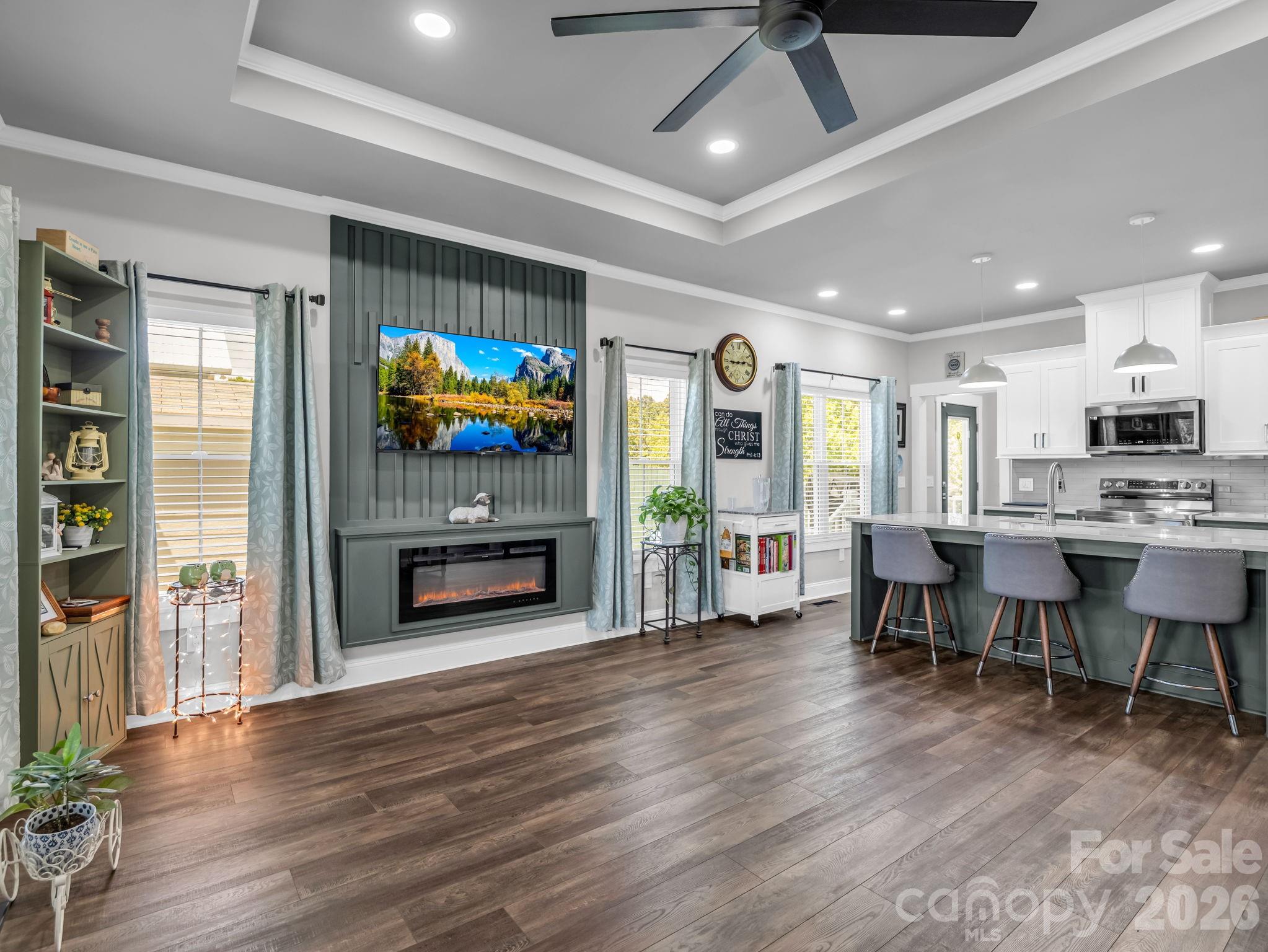 278 Right Prong Road — Ellenboro