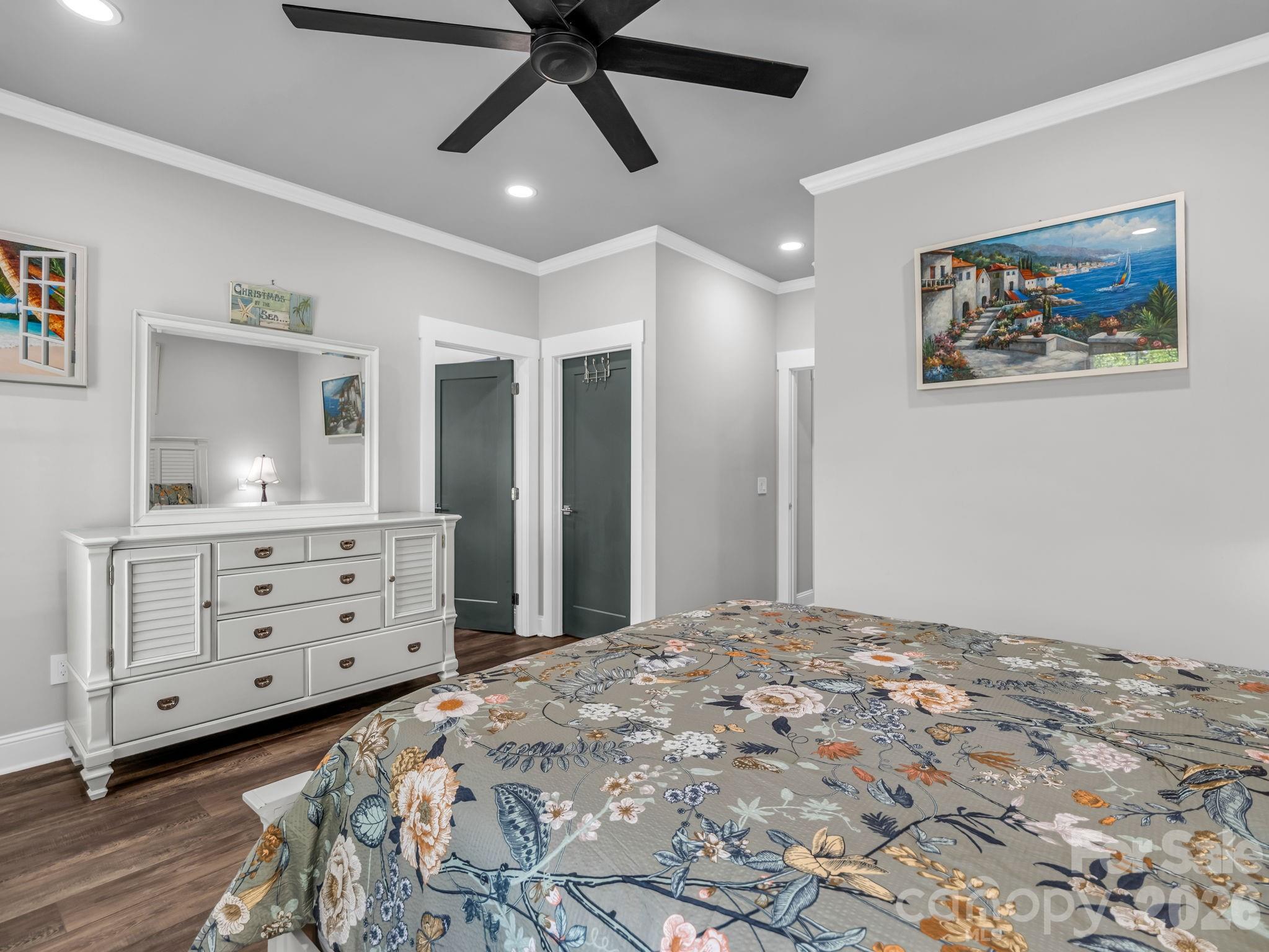 278 Right Prong Road — Ellenboro