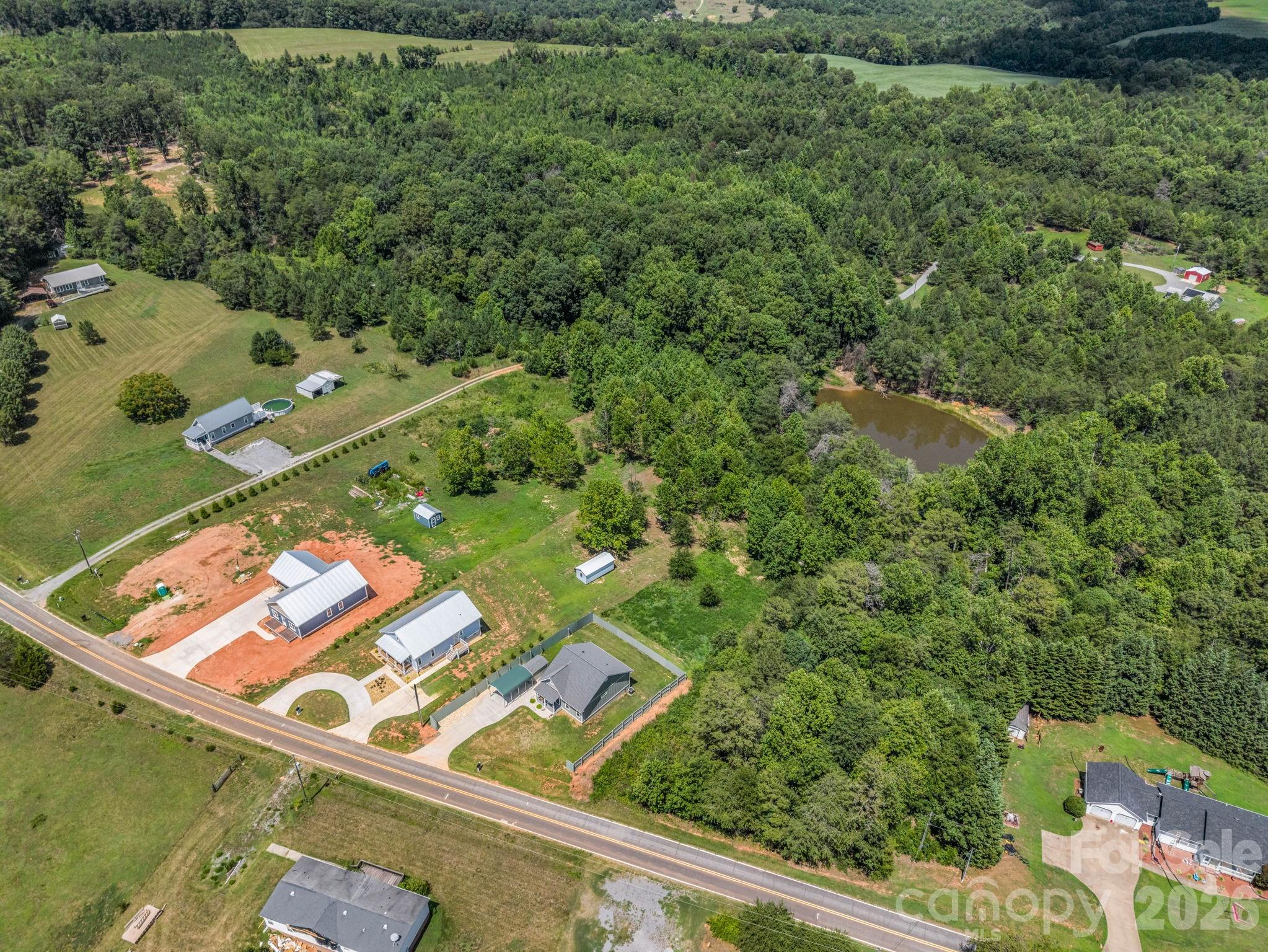 278 Right Prong Road — Ellenboro