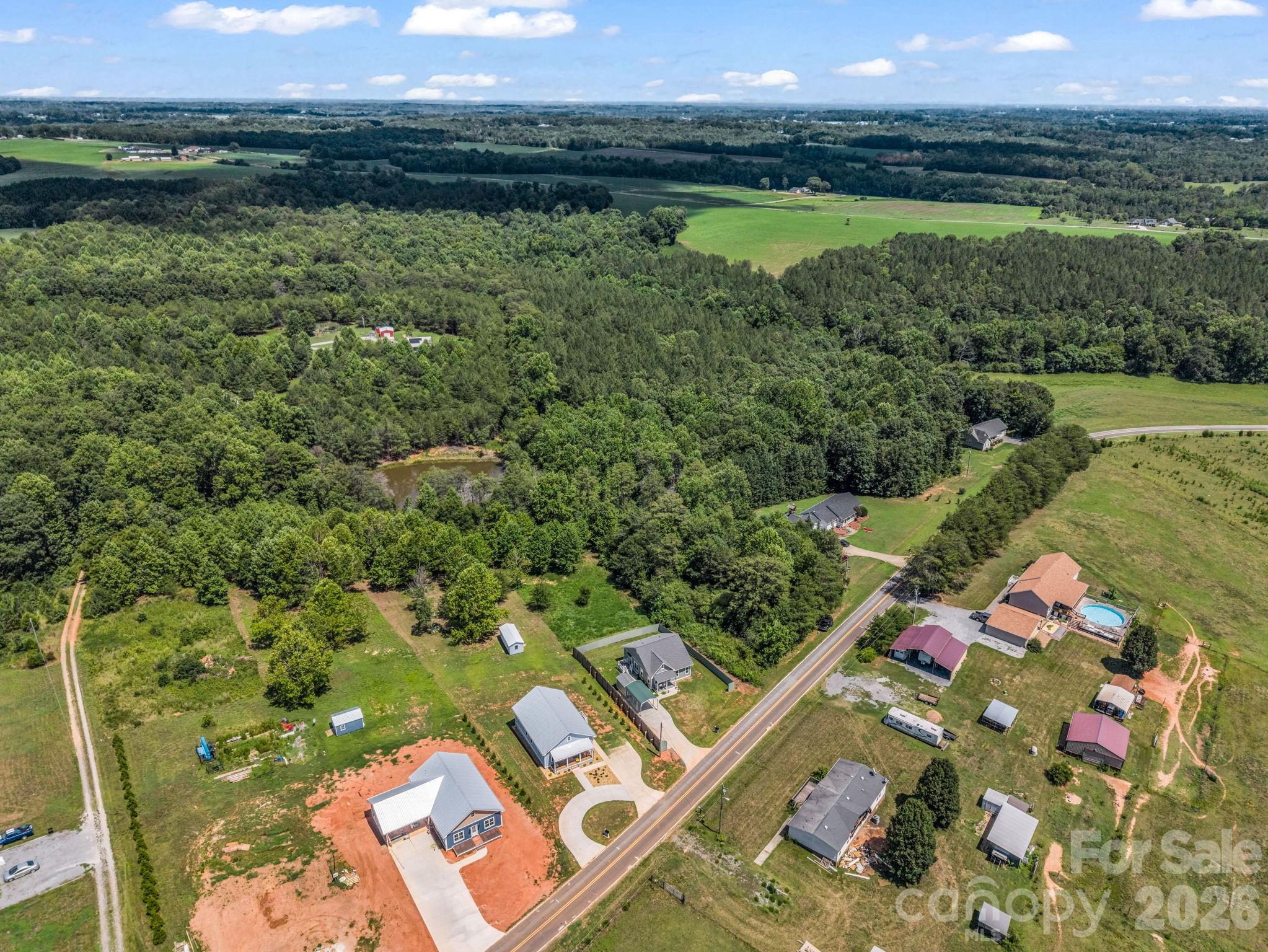 278 Right Prong Road — Ellenboro