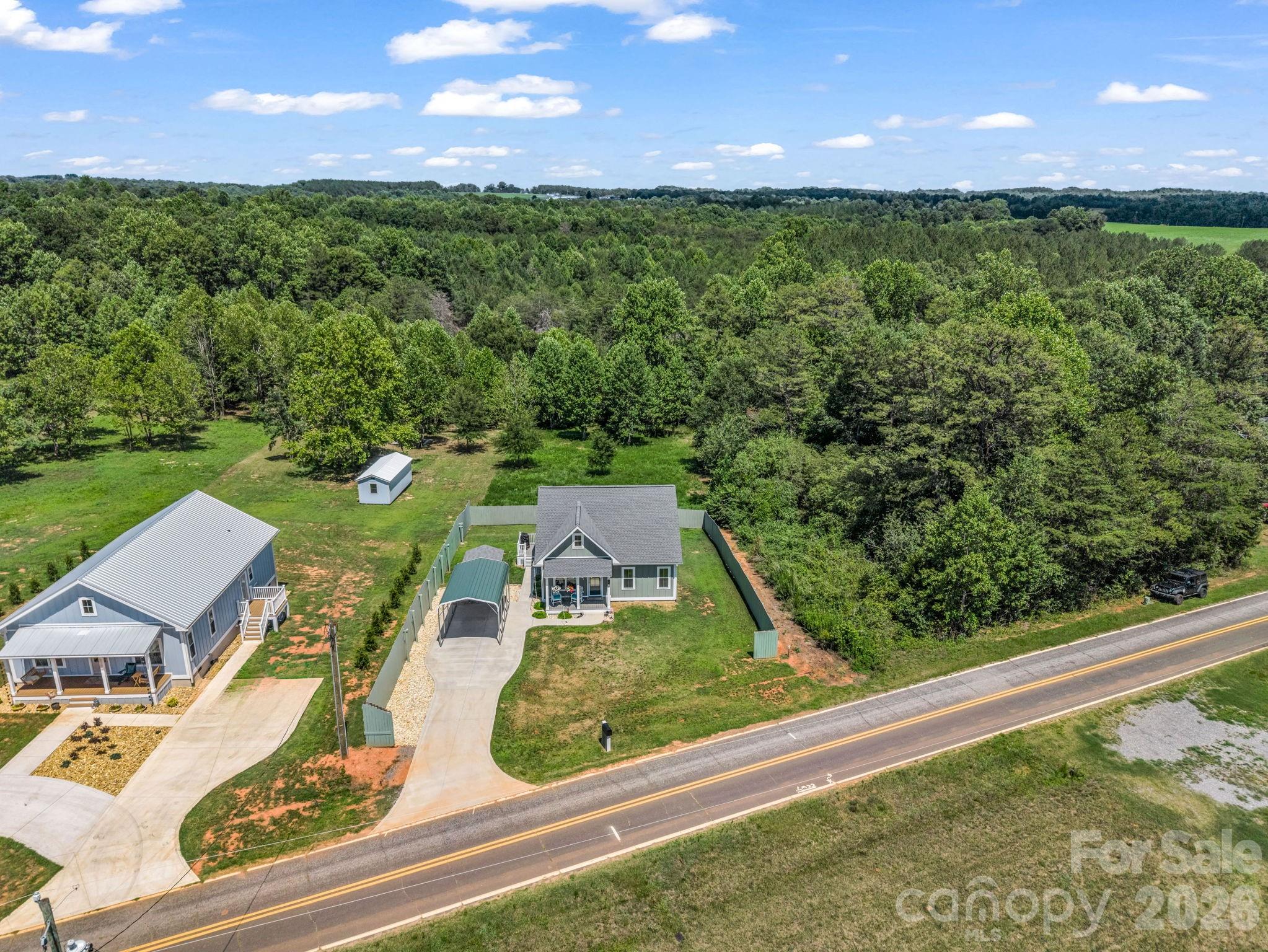 278 Right Prong Road — Ellenboro