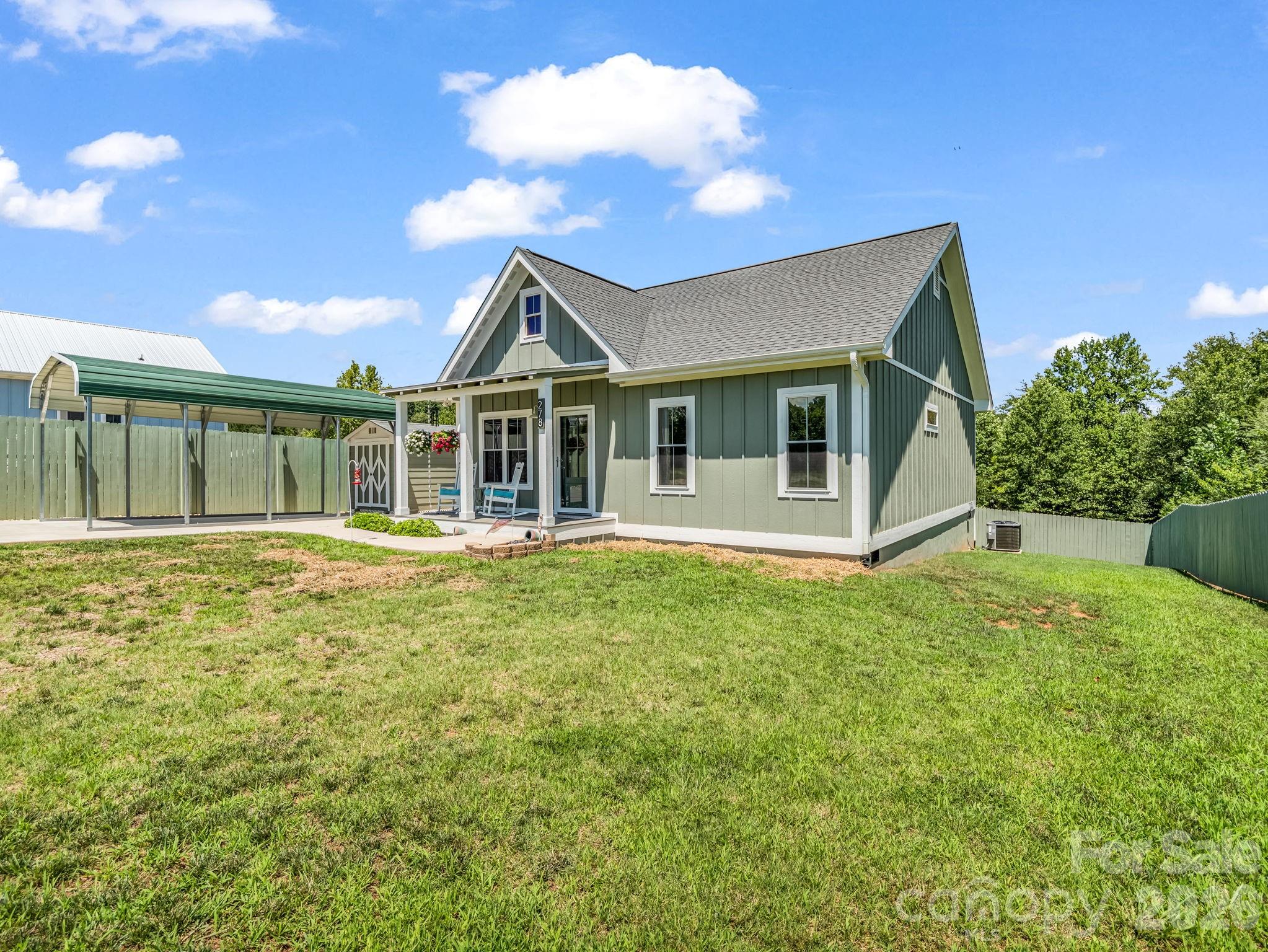 278 Right Prong Road — Ellenboro