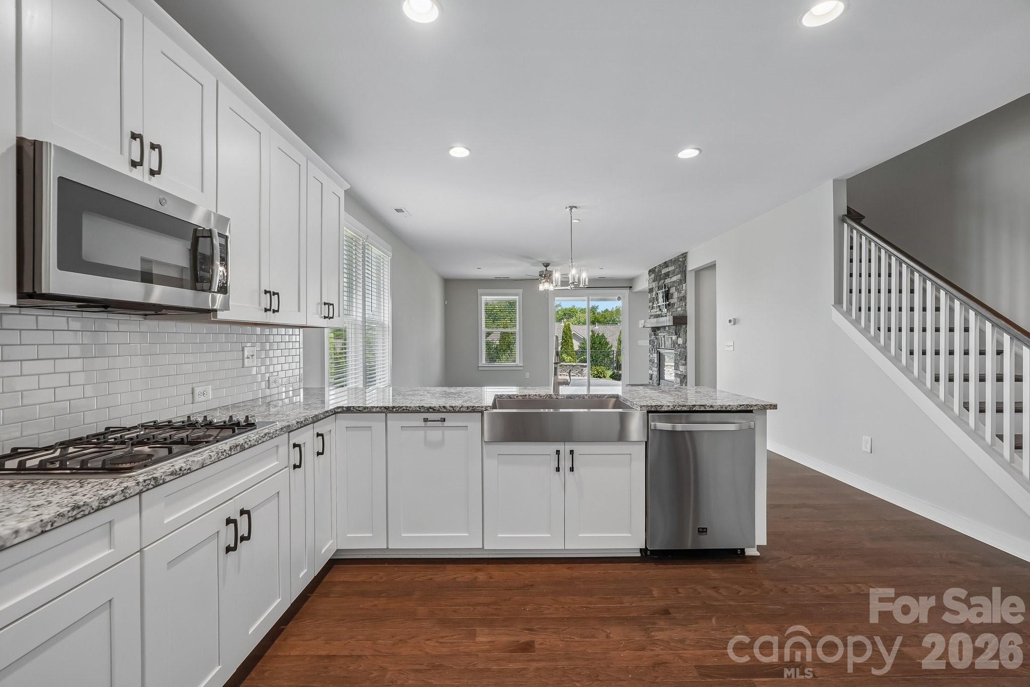 977 Bellegray Lane NW — Concord