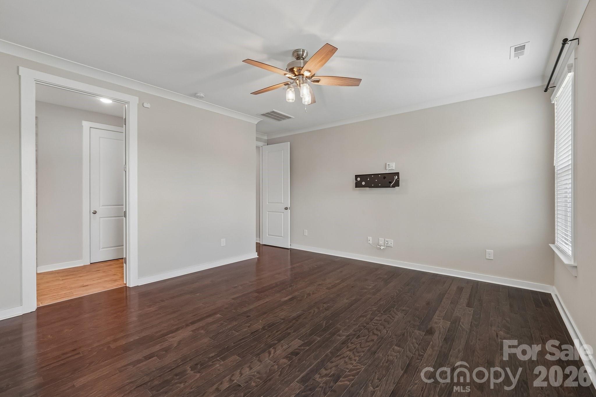 977 Bellegray Lane NW — Concord