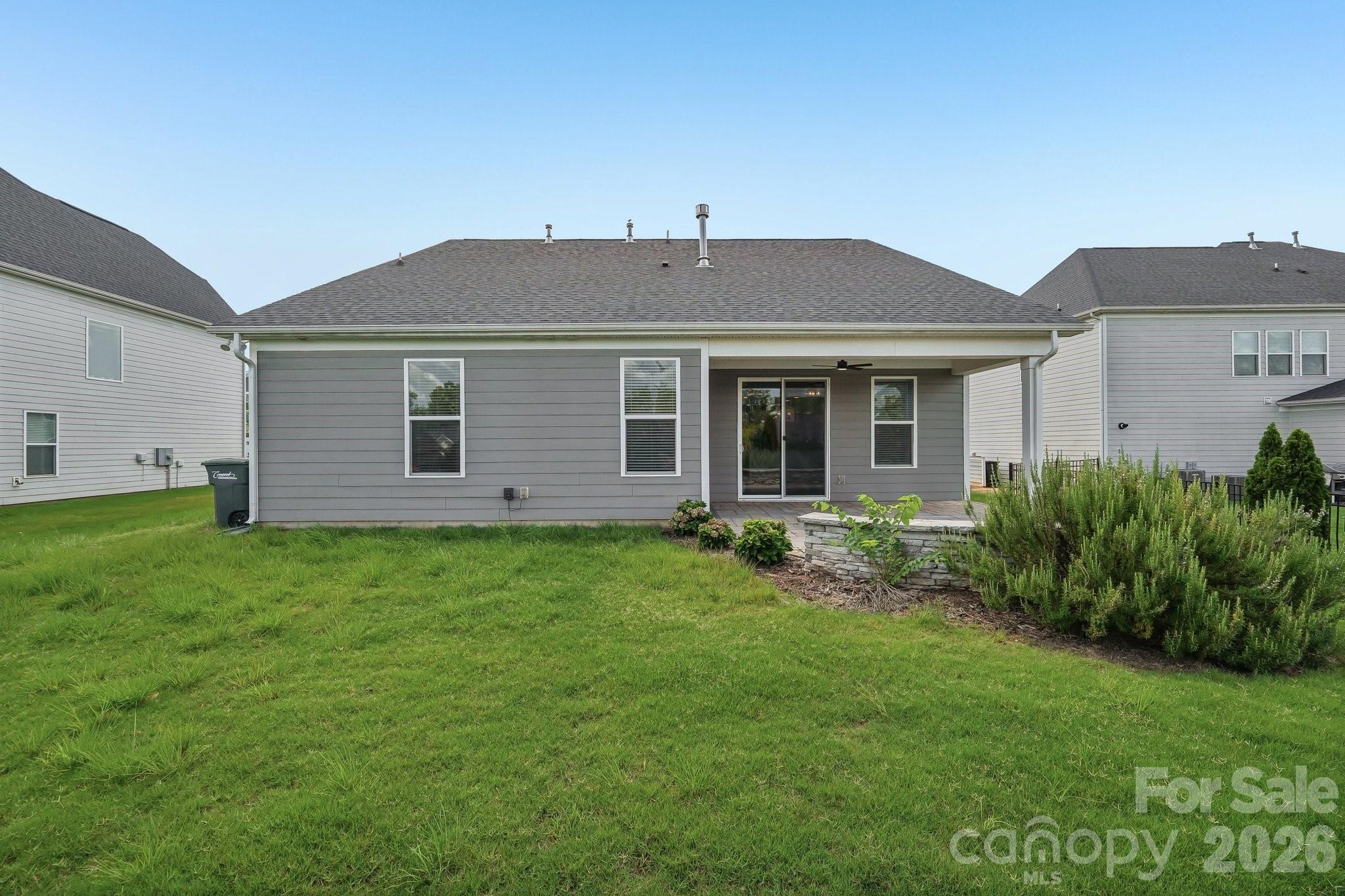 977 Bellegray Lane NW — Concord