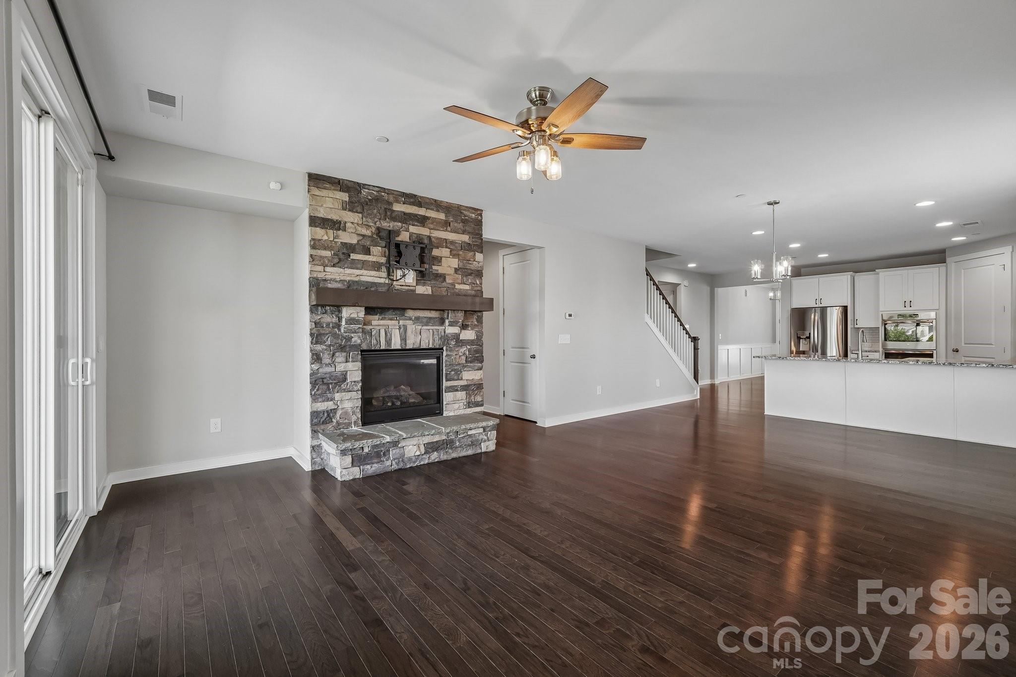 977 Bellegray Lane NW — Concord