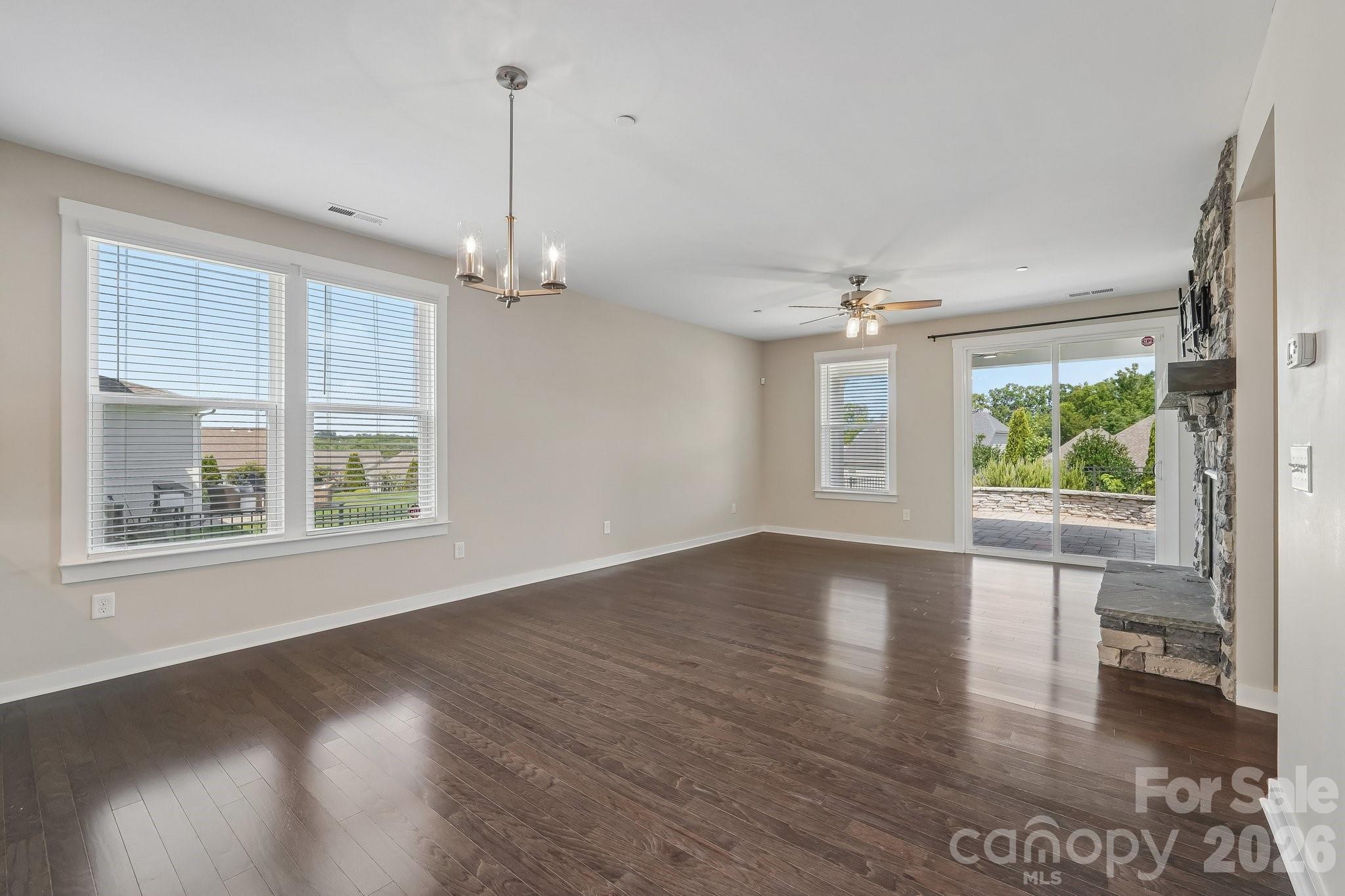 977 Bellegray Lane NW — Concord