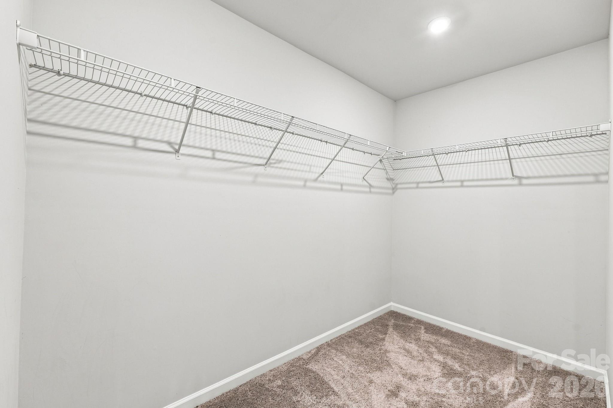 4816 Raspberry Knoll Drive — Charlotte