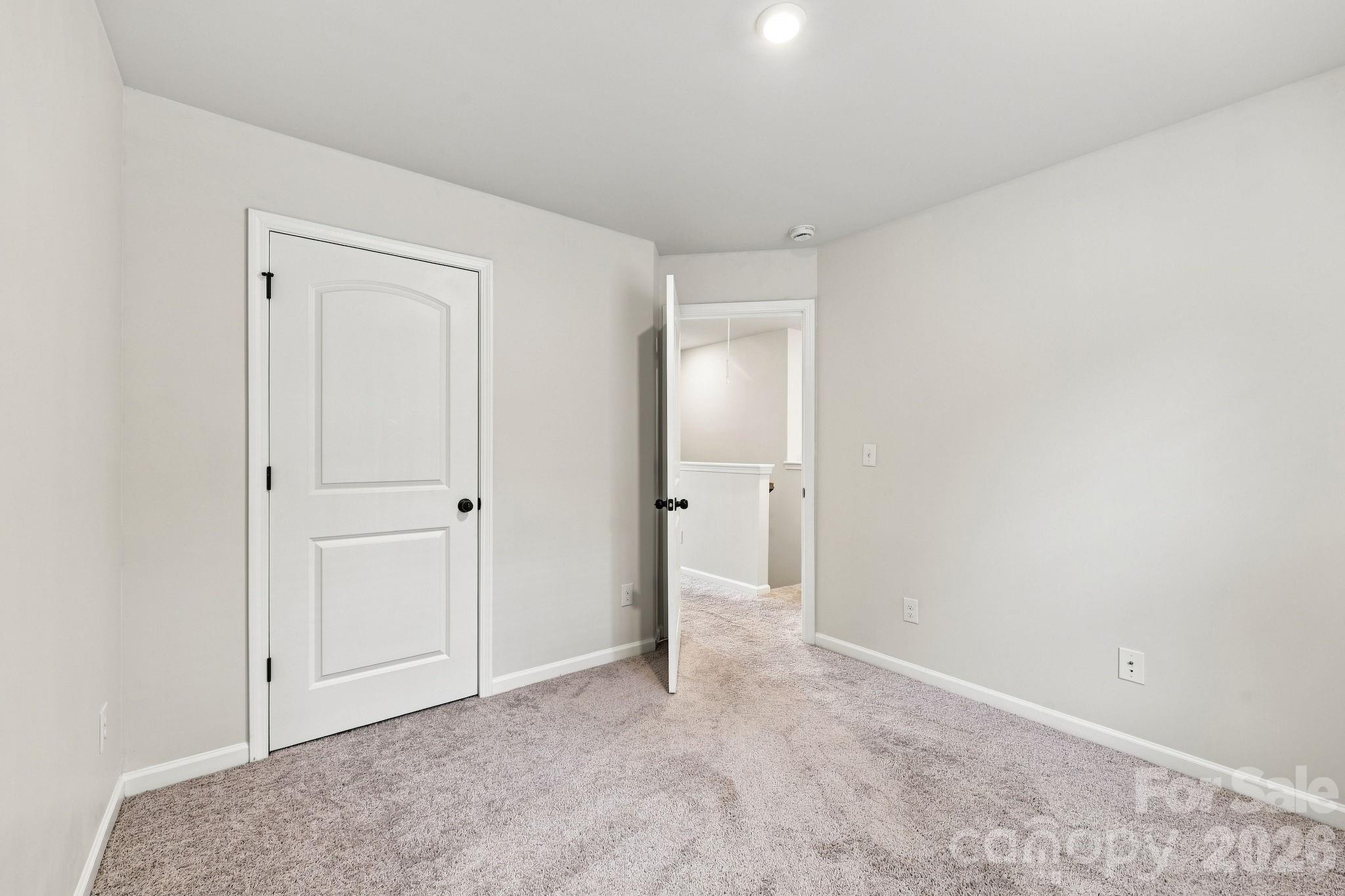 4816 Raspberry Knoll Drive — Charlotte