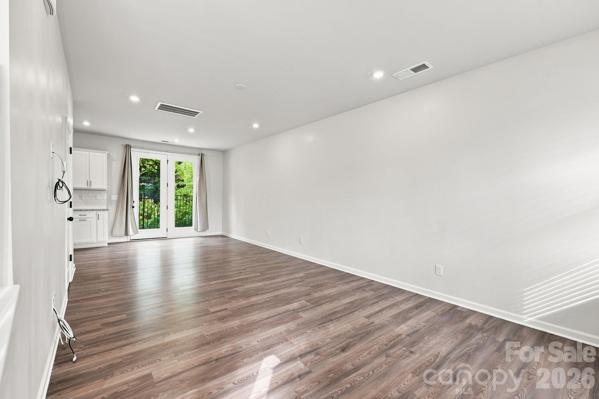 4816 Raspberry Knoll Drive — Charlotte
