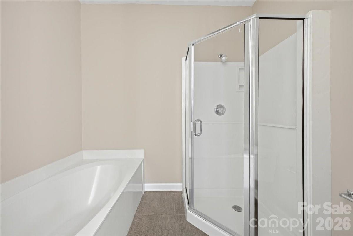 5909 Fitzwilliams Lane — Charlotte