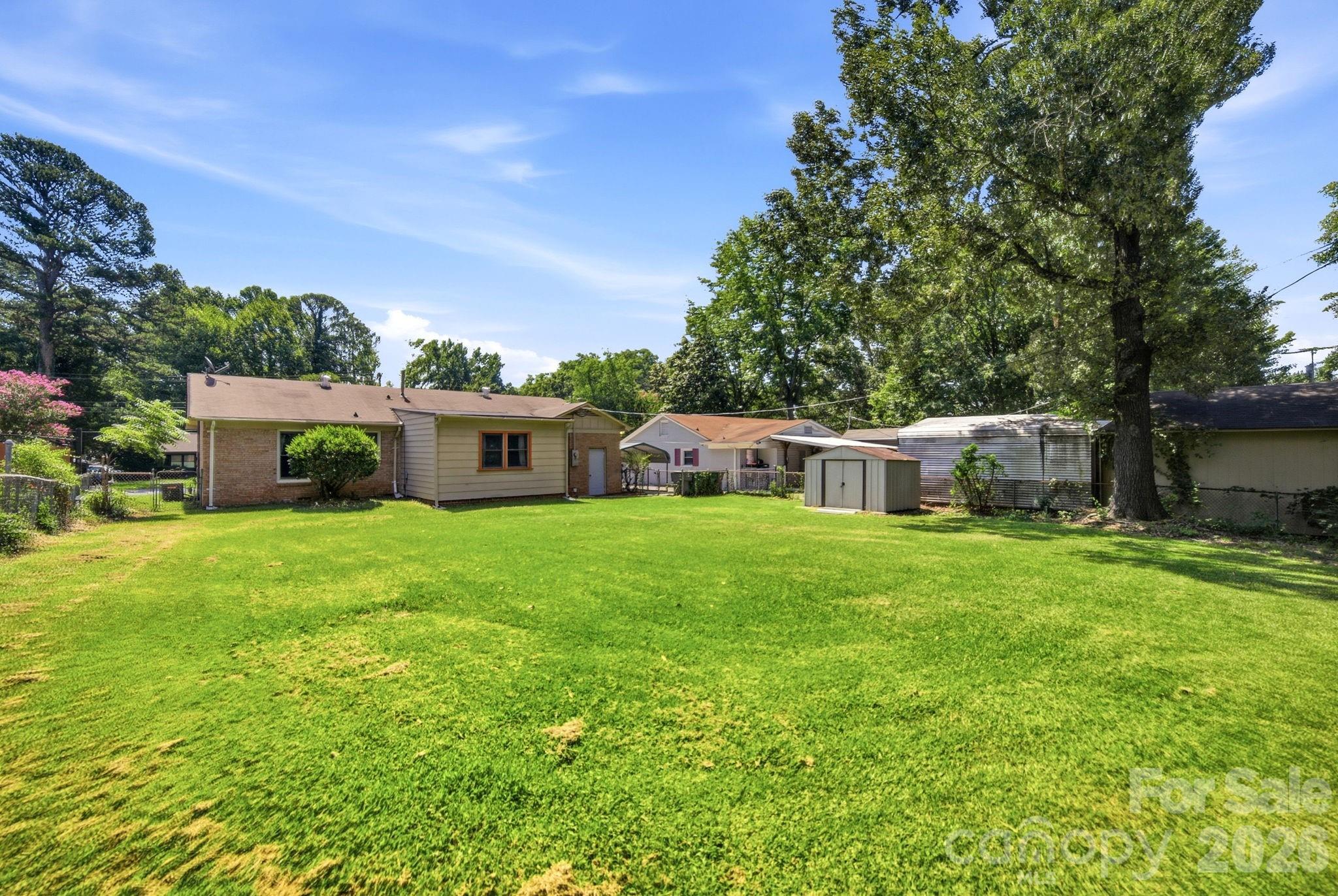 708 Aintree Road — Charlotte