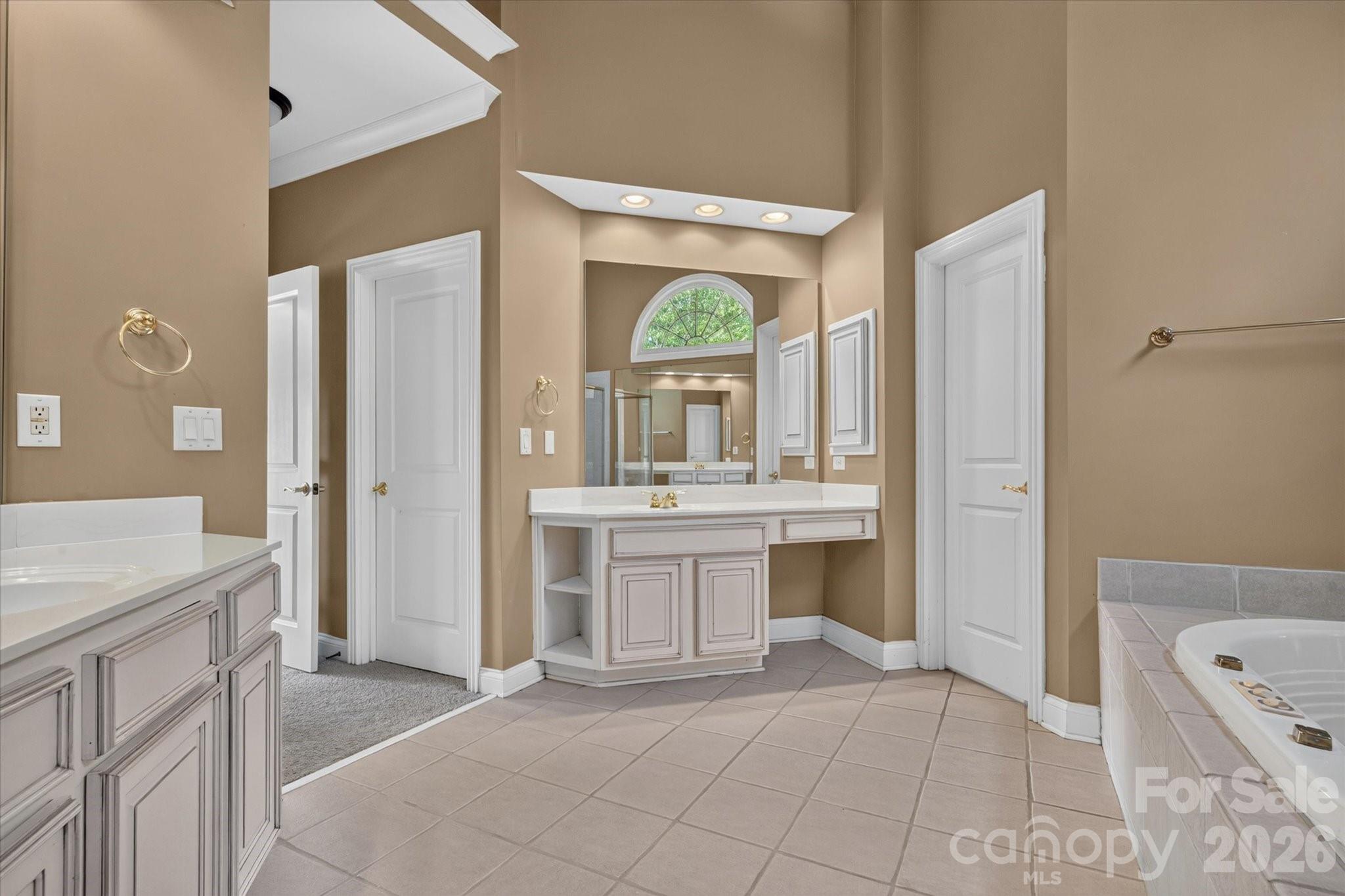 12129 James Jack Lane — Charlotte